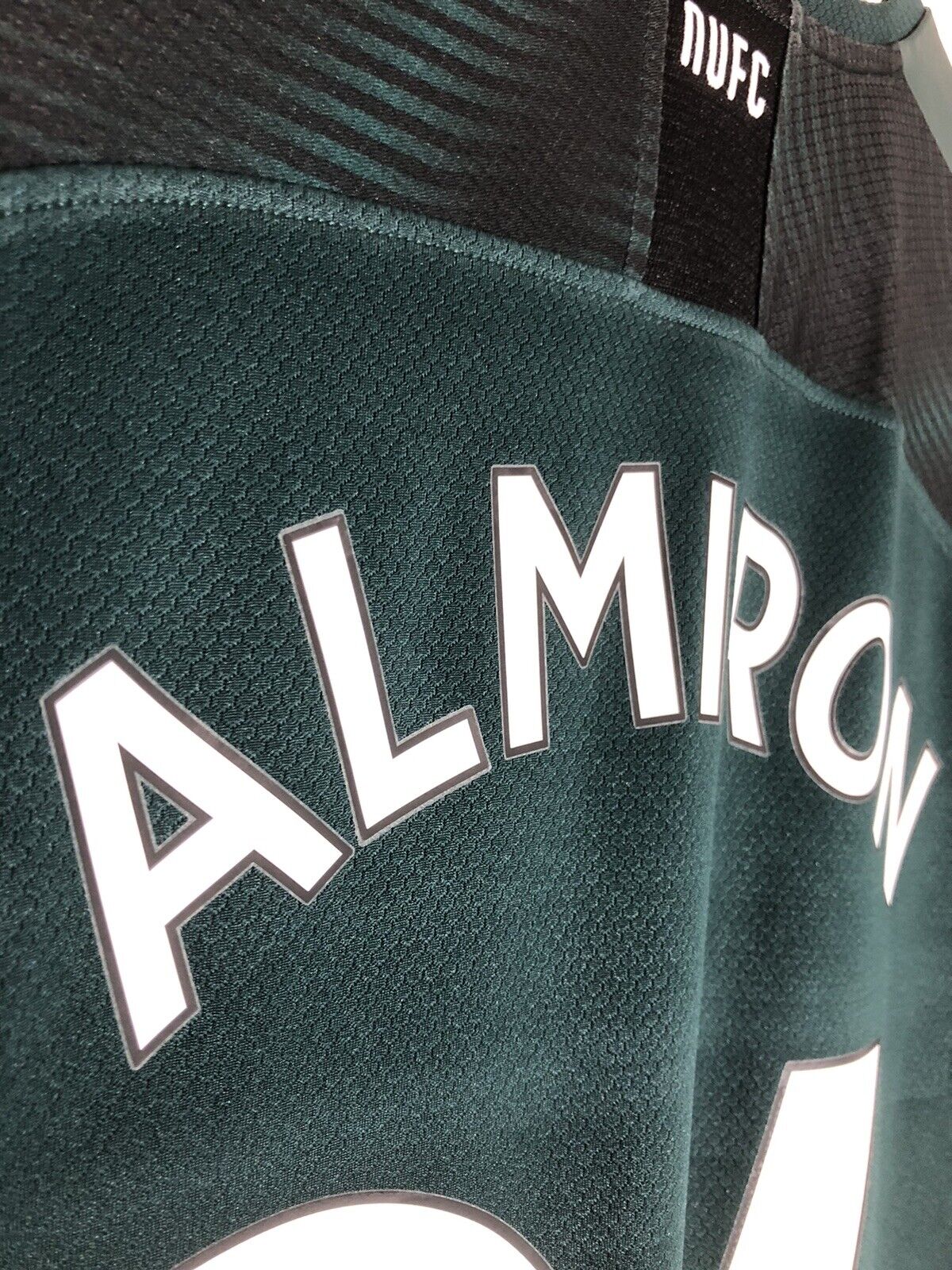 Almiron 24 Newcastle Utd Away Small 2019 20 Excellent Condition 756299 03