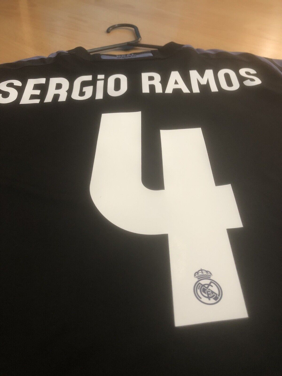 Sergio Ramos #4 2016/17 Real Madrid Medium 3rd Shirt Excellent Condition AI5139