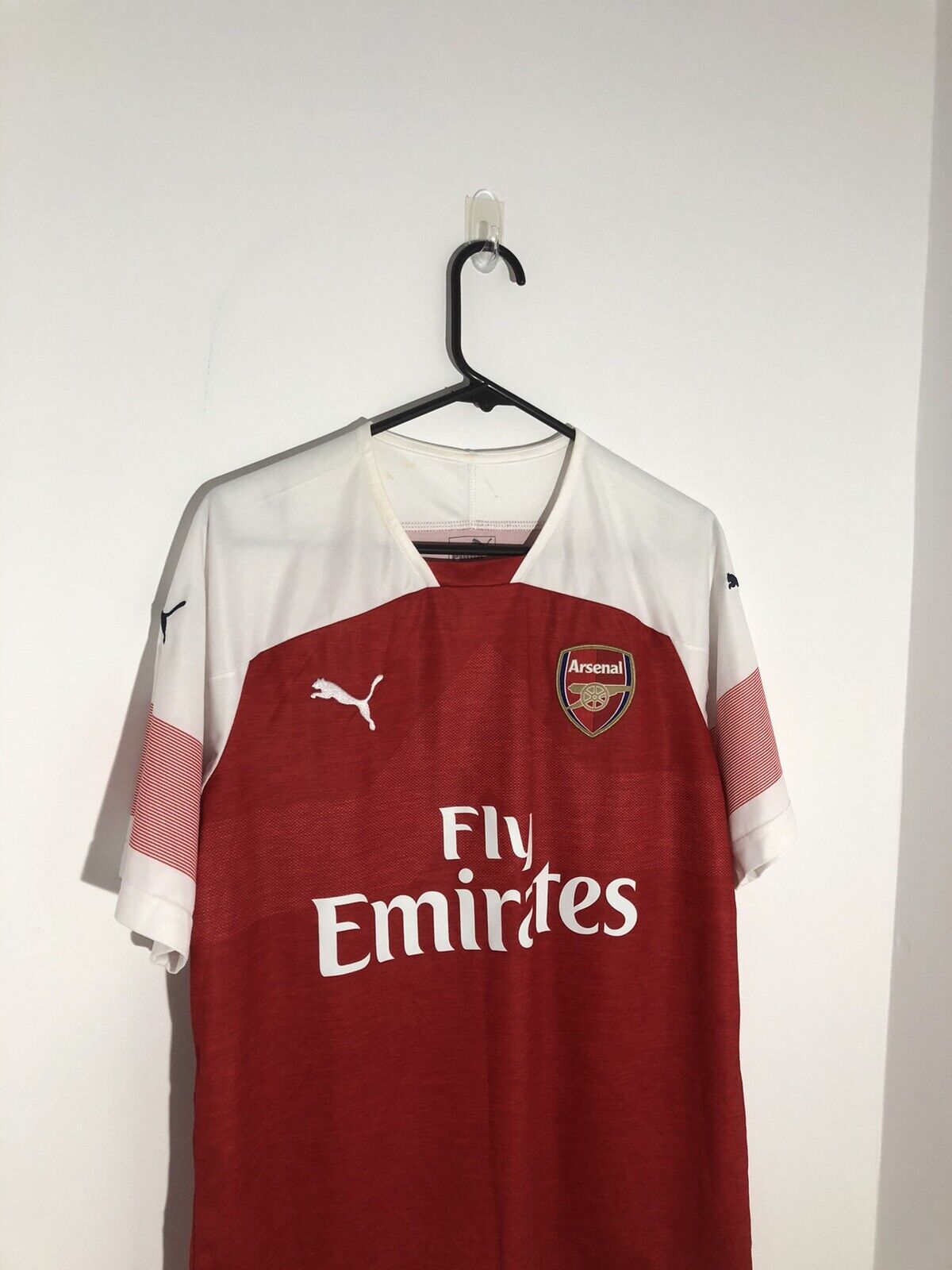 Saka #87 Arsenal 2018/19 Large Home Shirt Puma Excellent Condition 753209-12