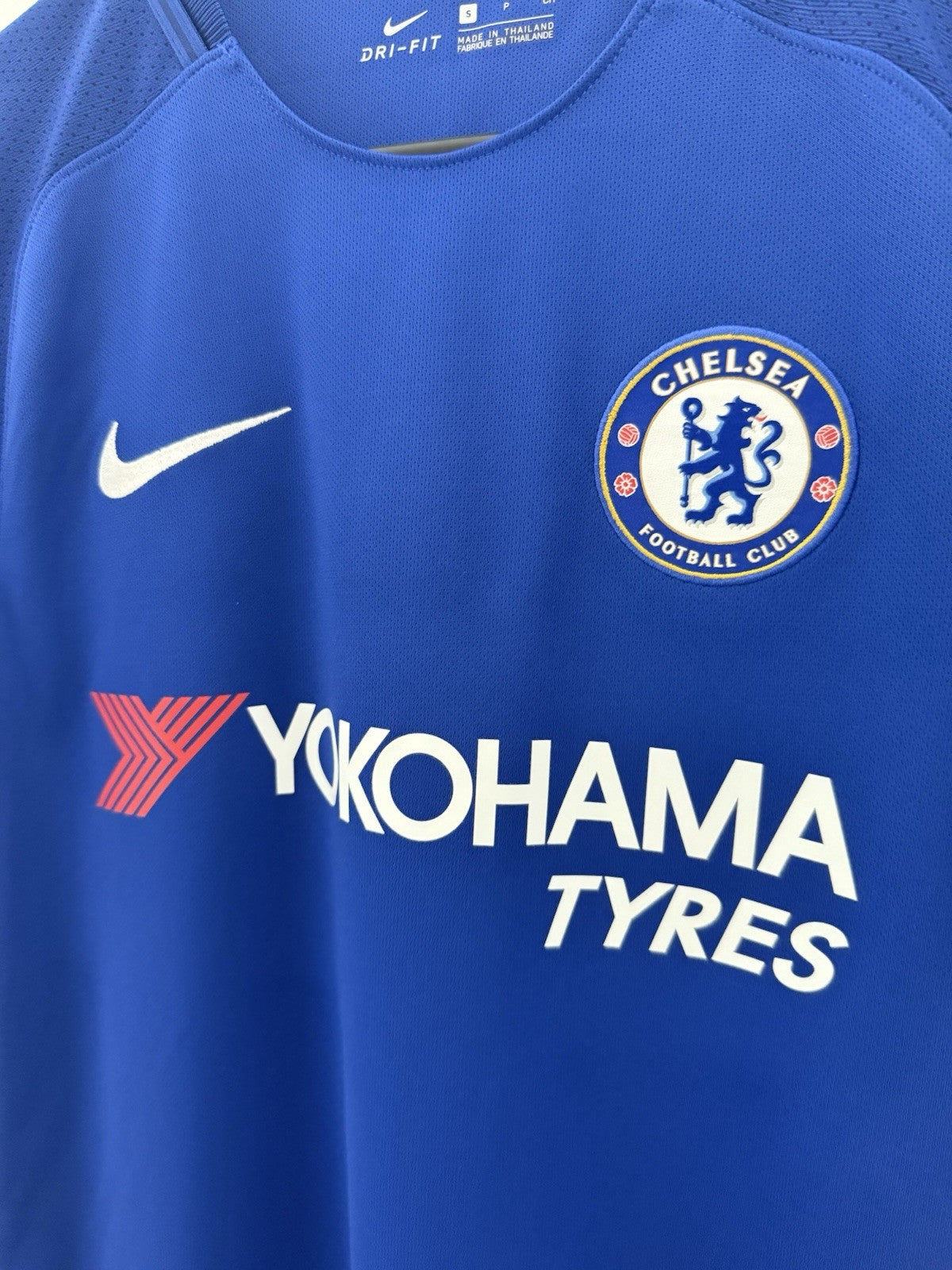 Chelsea Hazard #10 2017/18 Small Home Shirt Nike Excellent Condition 905513-496