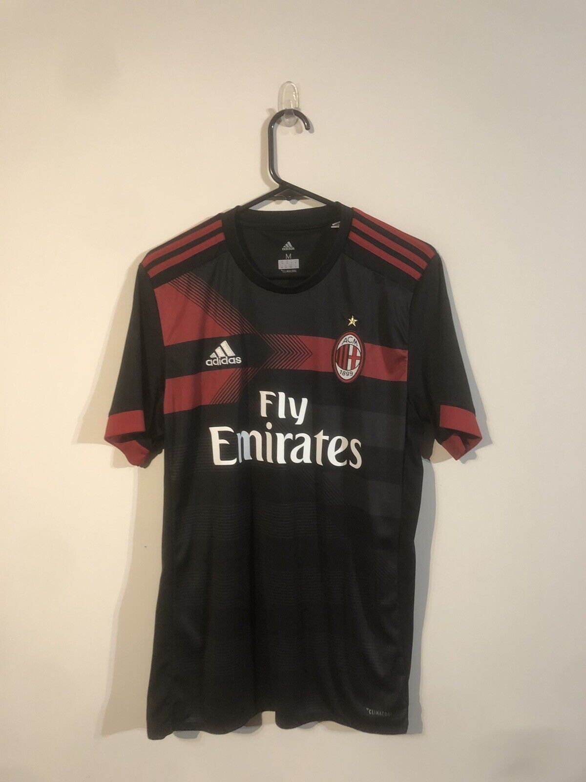 Bonucci #19 AC Milan Medium 2017/18 3rd Football Shirt Puma Very Good Condition