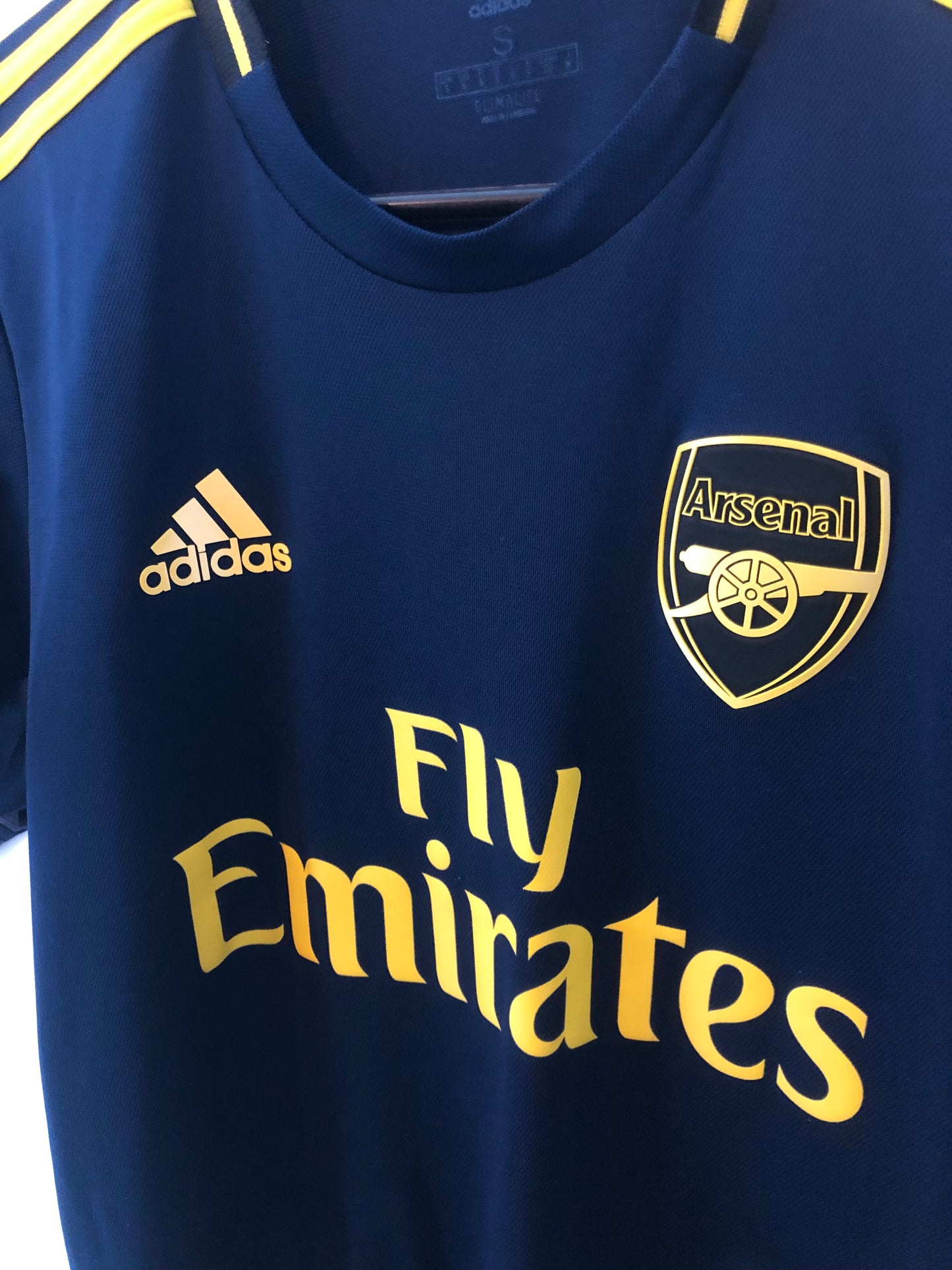 Saka #77 Arsenal 2019/20 Small 3rd Football Shirt Excellent Condition FJ9322