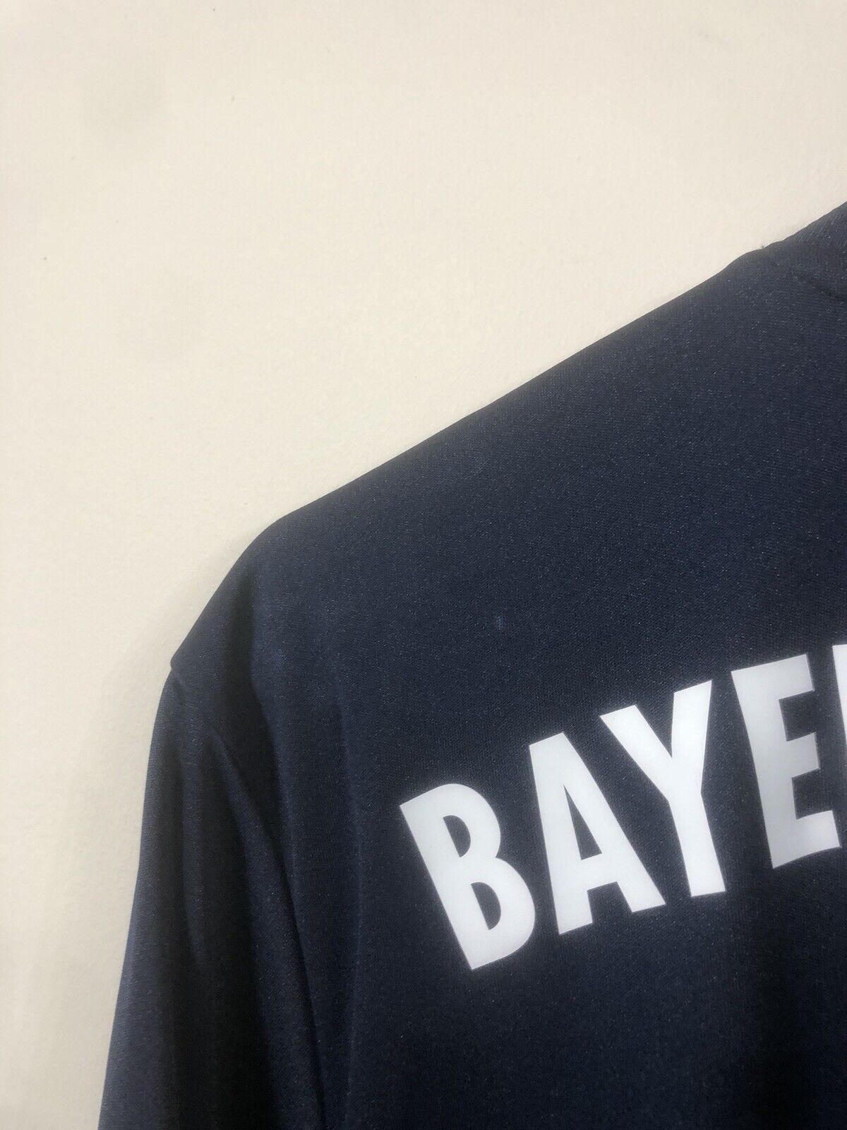 Bayern Munich 2017/18 Medium Away Football Shirt Adidas Excellent Condition