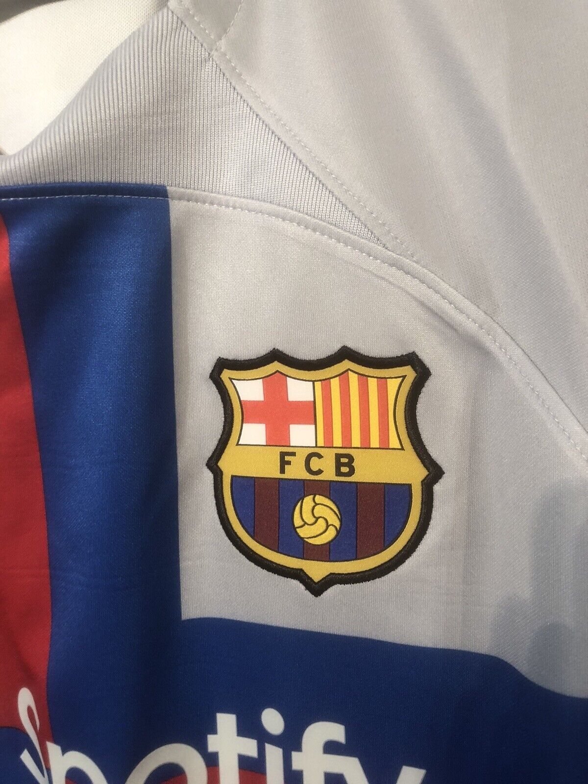 Lewandowski #9 Barcelona Euro 2022/23 3rd Large Football Shirt Nike BNWT