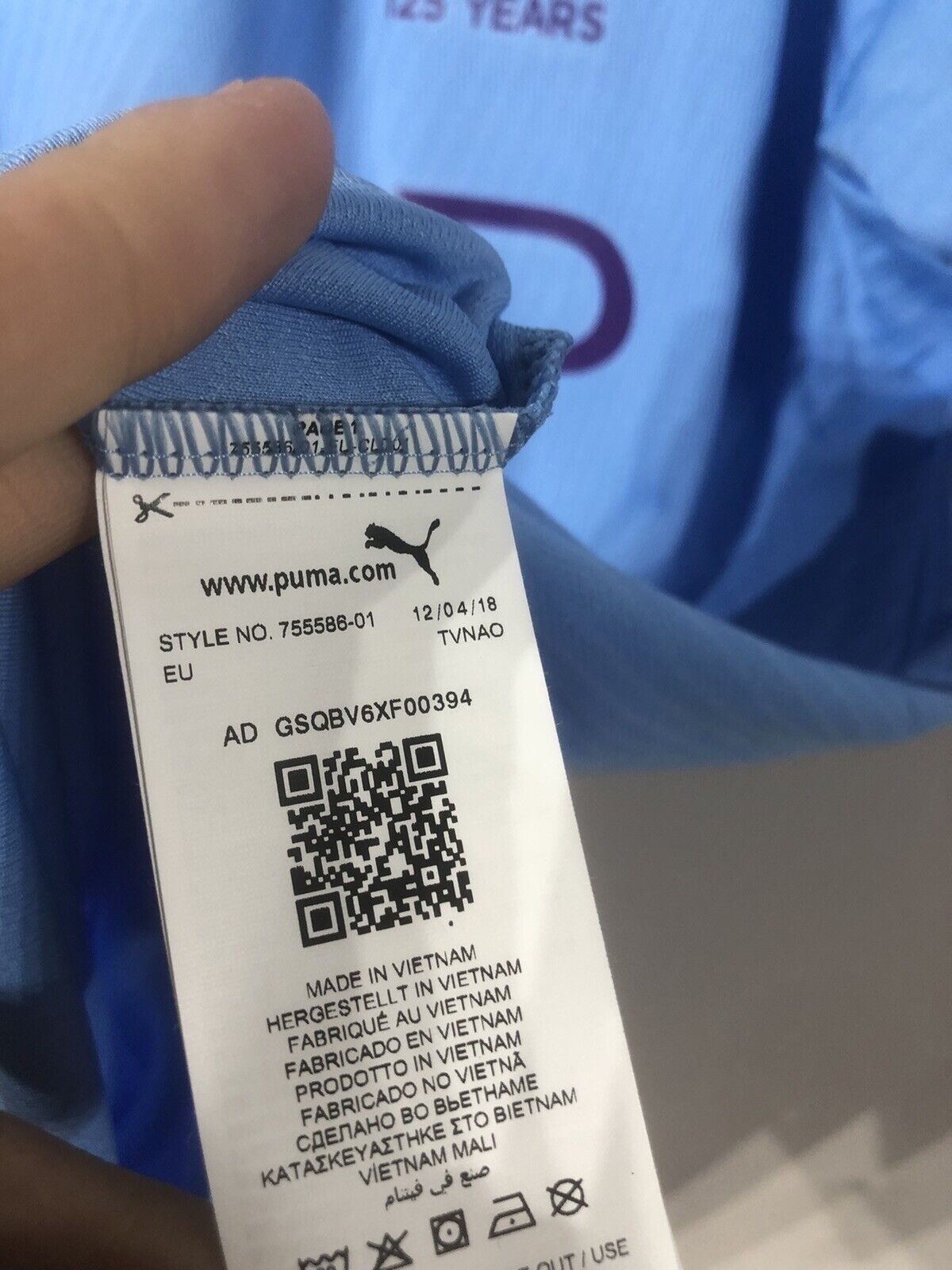 Fernandinho #25 Manchester City 2019/20 Medium Home Shirt Puma Excellent Conditi