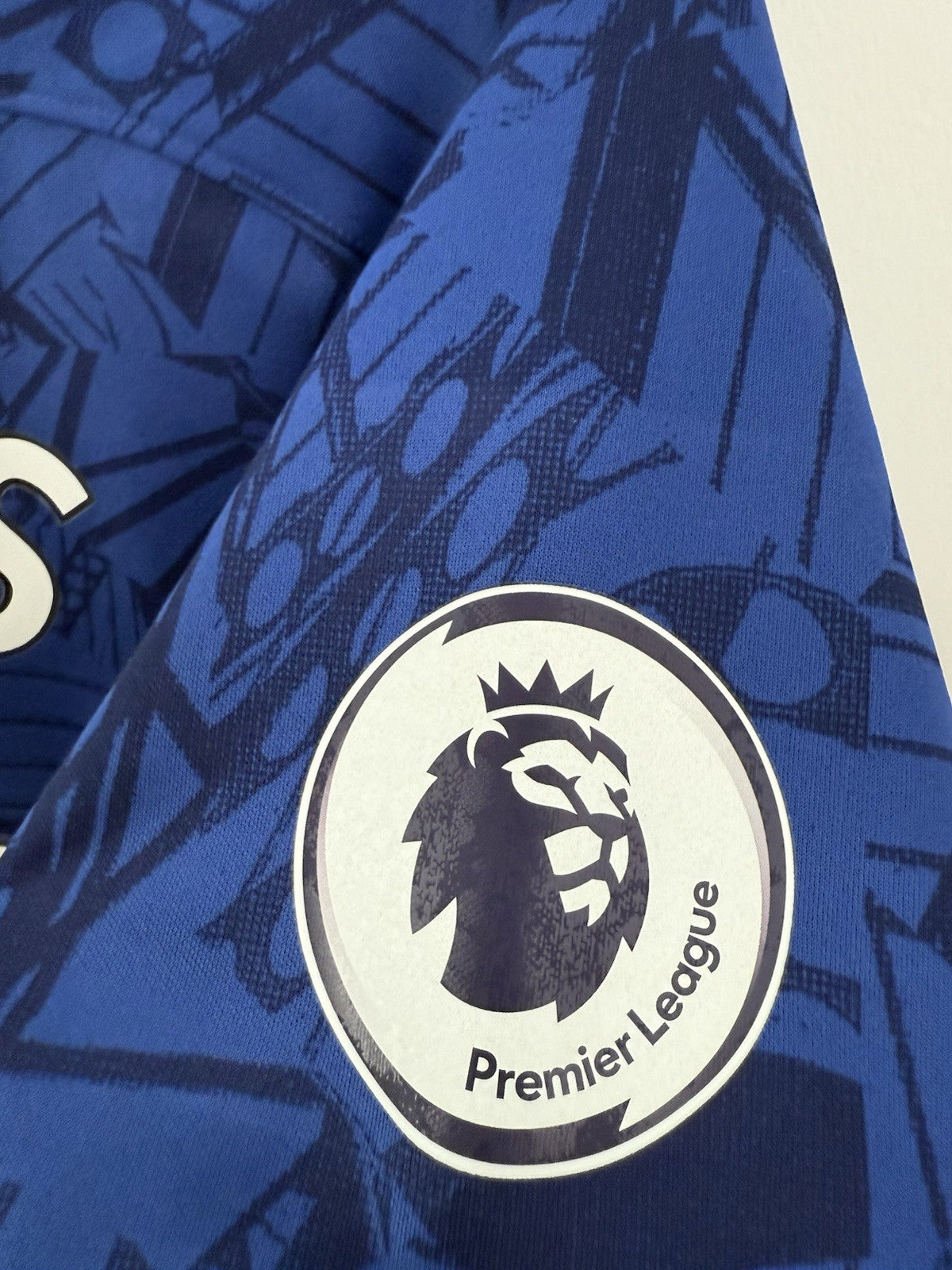 Chelsea James #24 Large 2019/20 Home Shirt Excellent Condition AJ5529-495