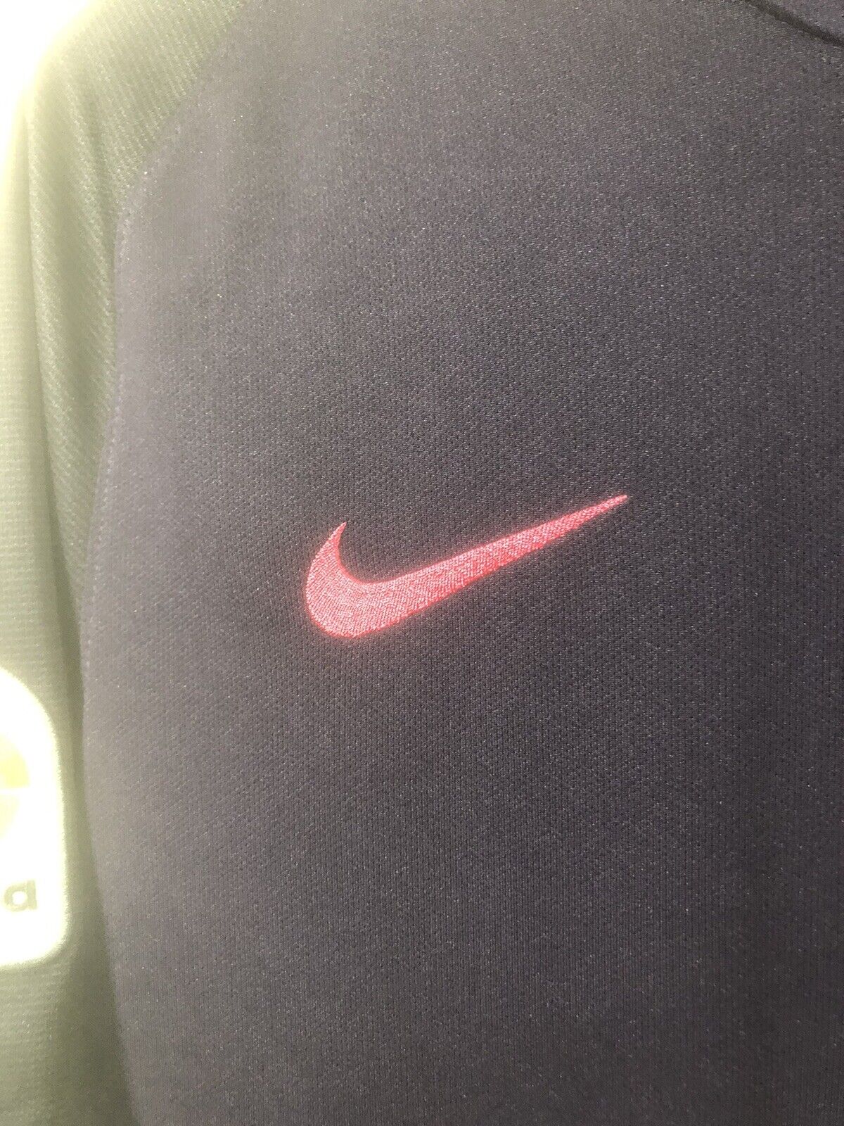 I Rakitic 4 Barcelona 2016 17 Away Medium Shirt Very Good Condition 776844 525