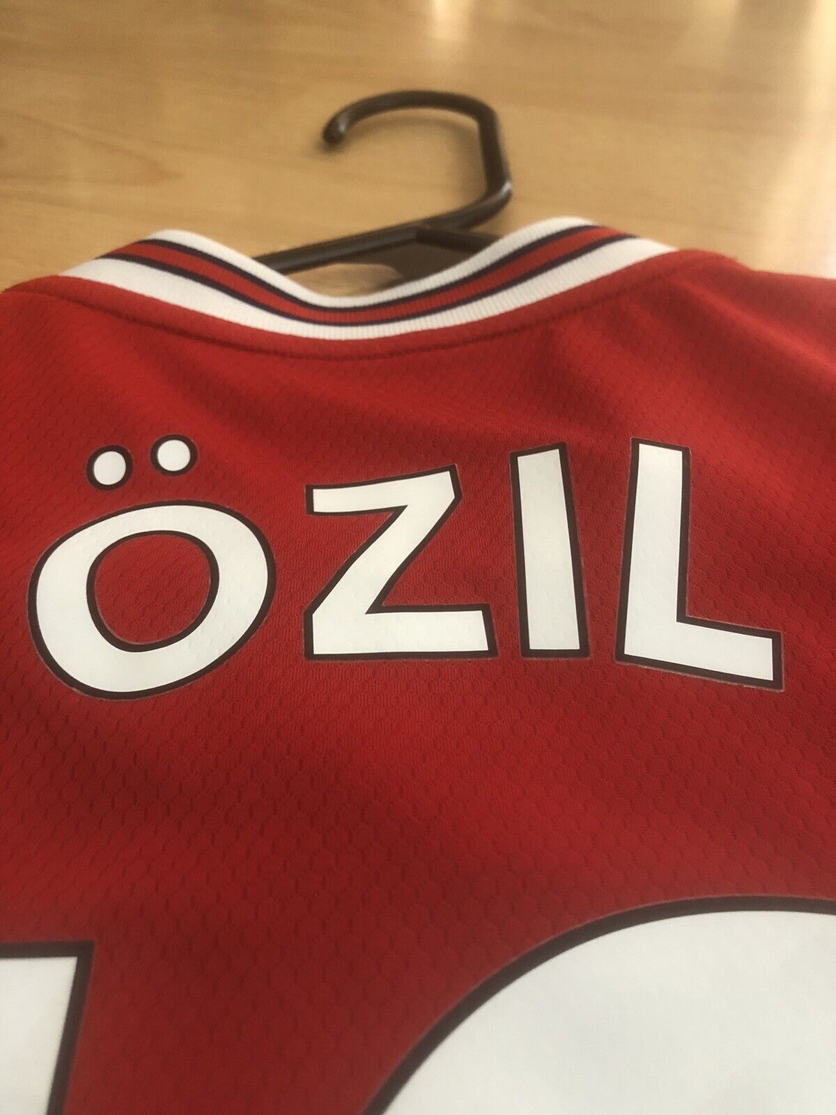Ozil #10 Arsenal 2019/20 Large Home Football Shirt Excellent Condition EH5637