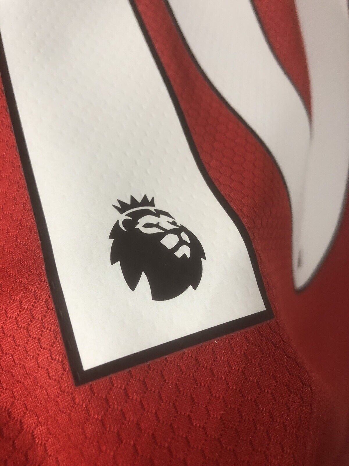 Ozil #10 Arsenal 2019/20 Medium Home Shirt Excellent Condition EH5637