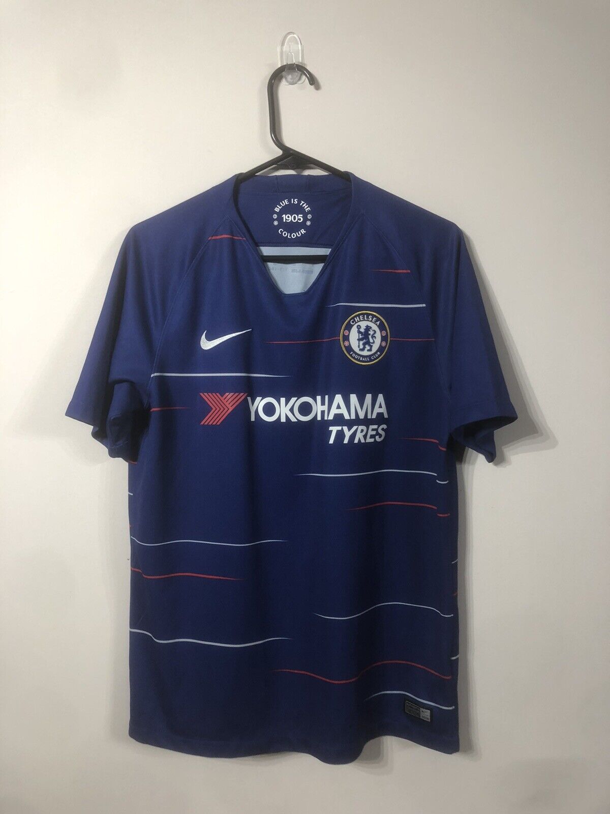 Azpilicueta #28 Chelsea Medium 2018/19 Home Shirt Nike Very Good Condition