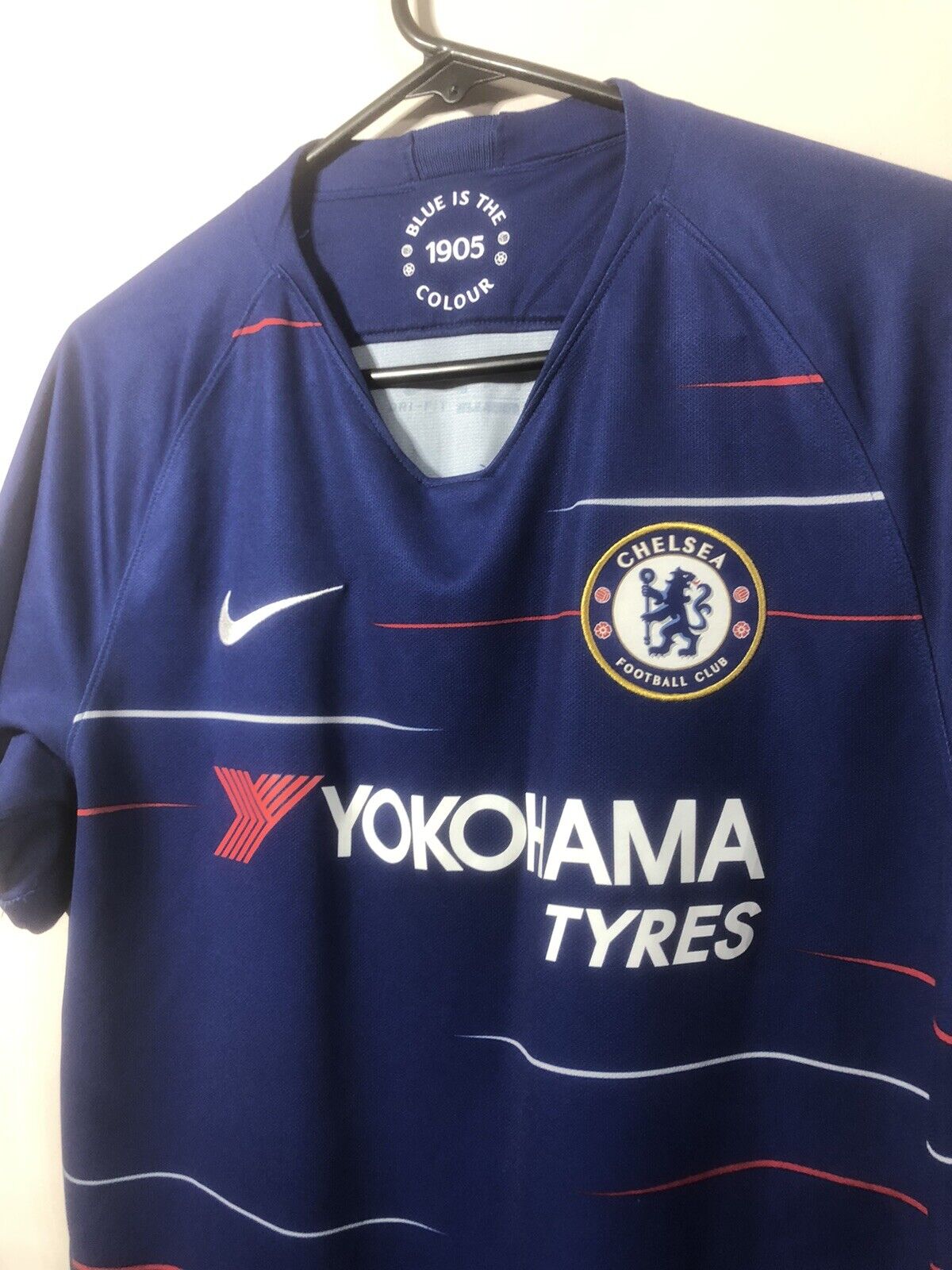 Azpilicueta #28 Chelsea Medium 2018/19 Home Shirt Nike Very Good Condition