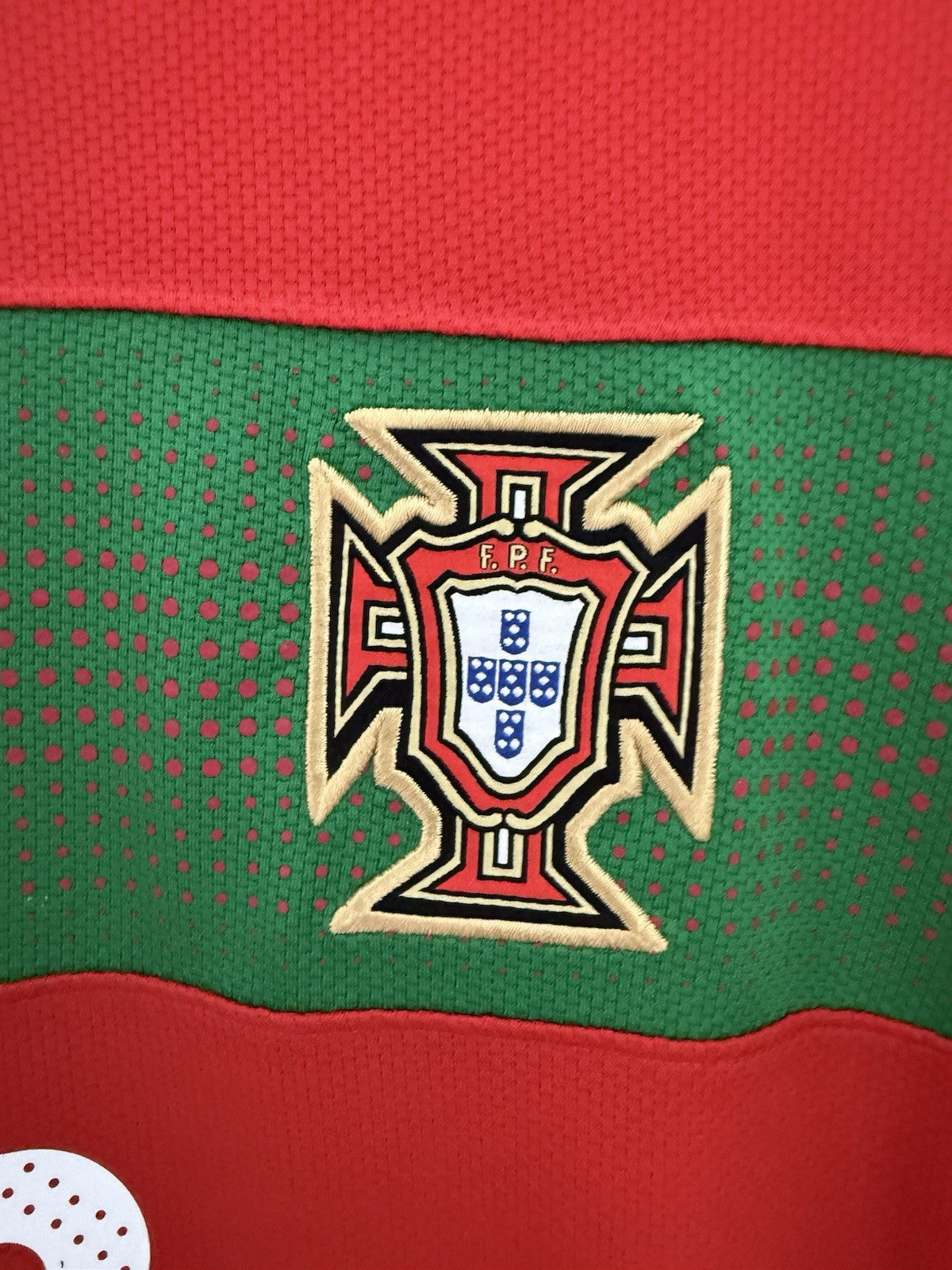 Portugal Ronaldo #7 2010 Home Small Shirt Nike Excellent Condition 376894-611