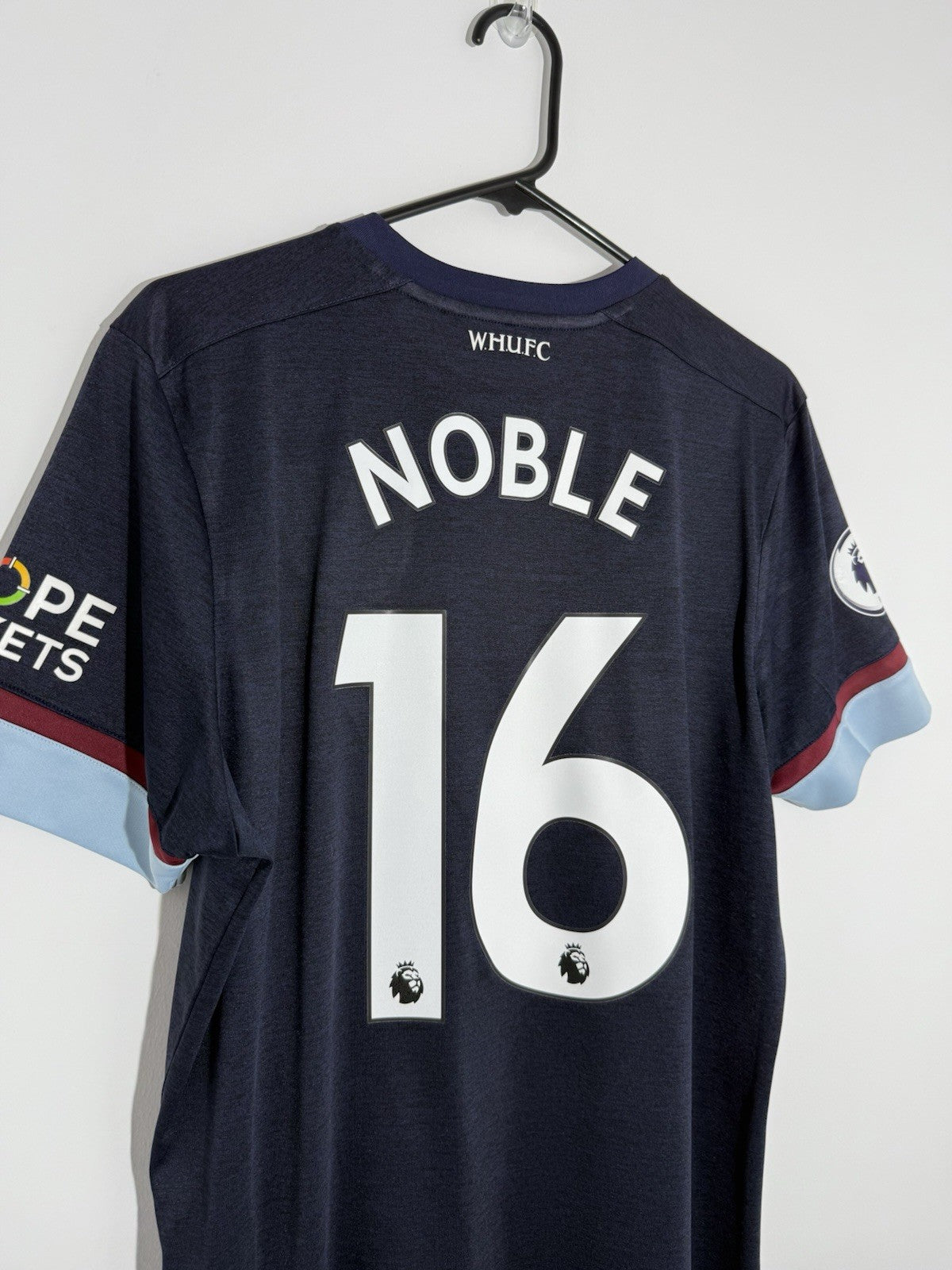 West Ham United Noble #16 2021/22 Large 3rd Home Umbro Excellent Condition