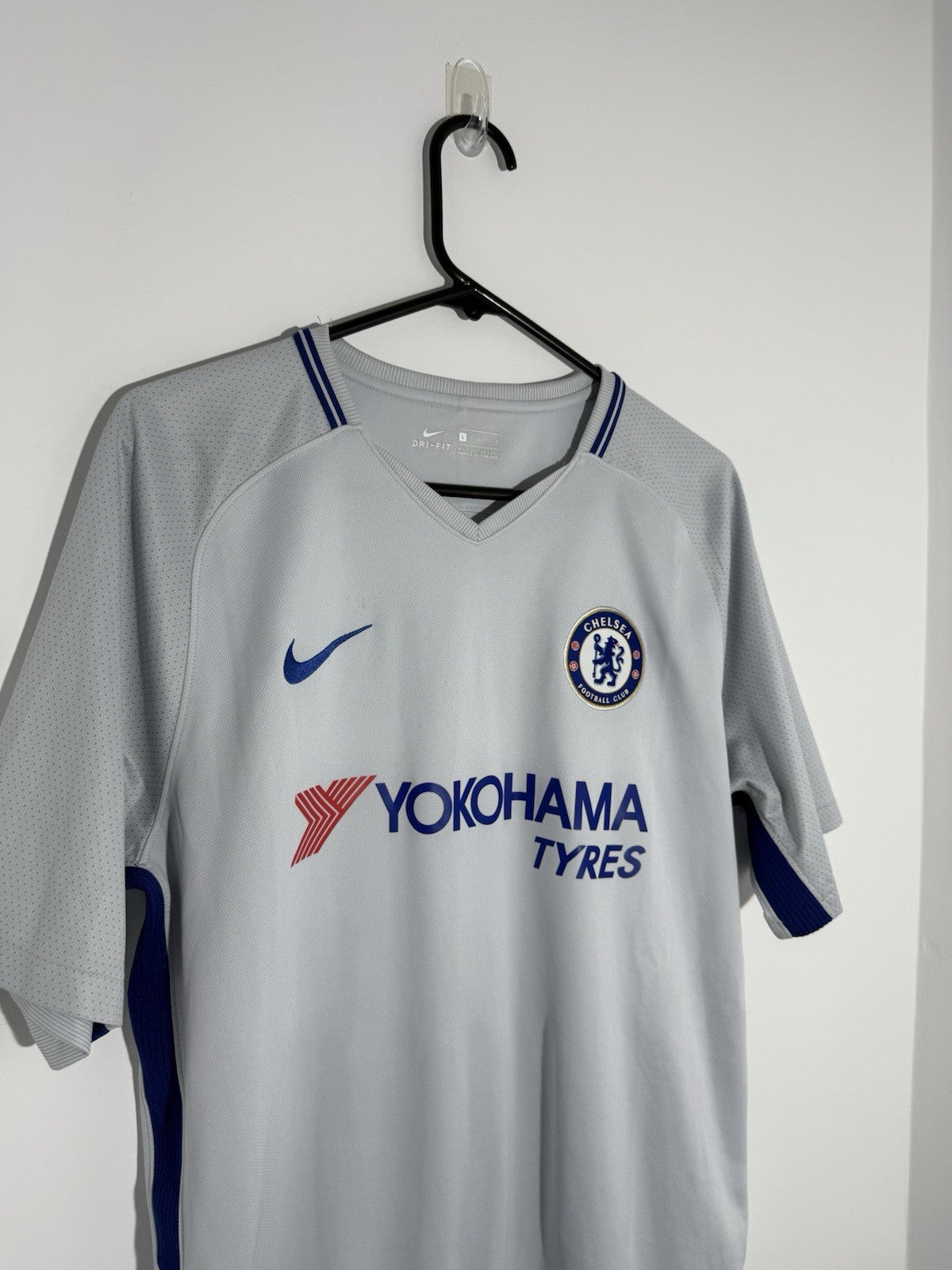 Chelsea Hazard #10 2017/18 Away Large Shirt Nike Excellent Condition 905512-044