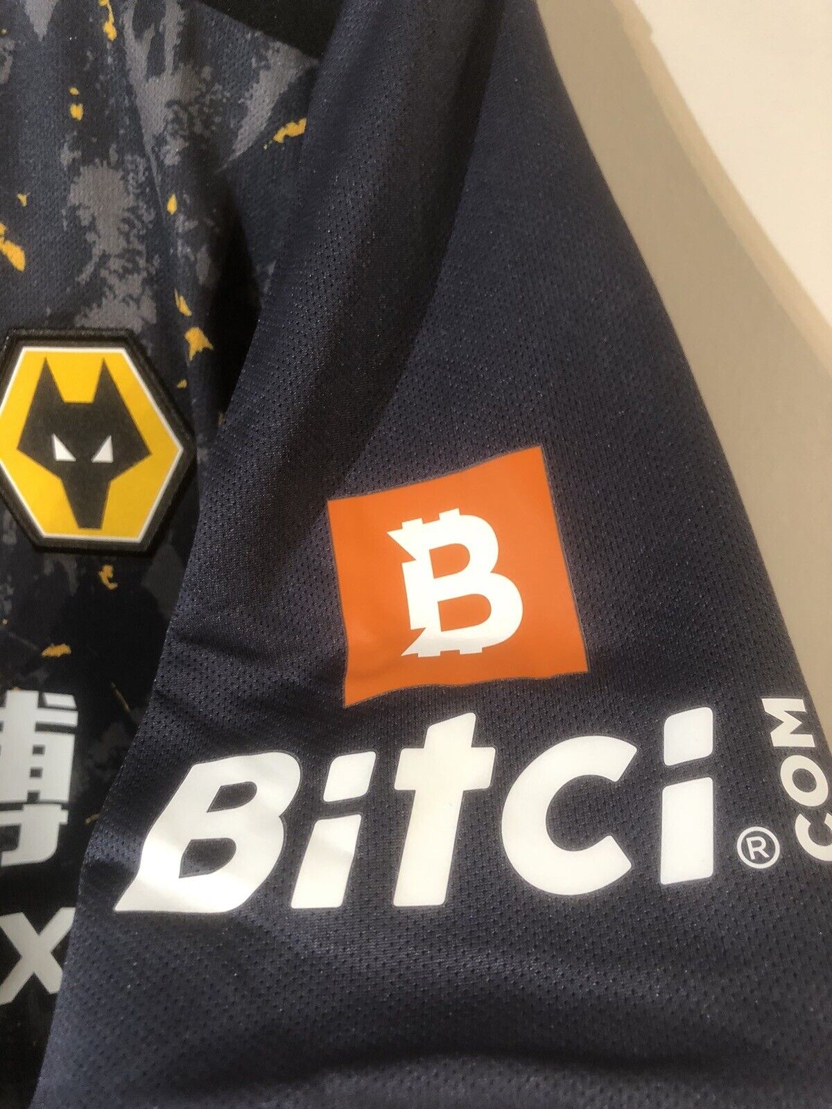 J. Moutinho #28 BNWT Wolves 2021/22 Large Euro Away Football Shirt Castore