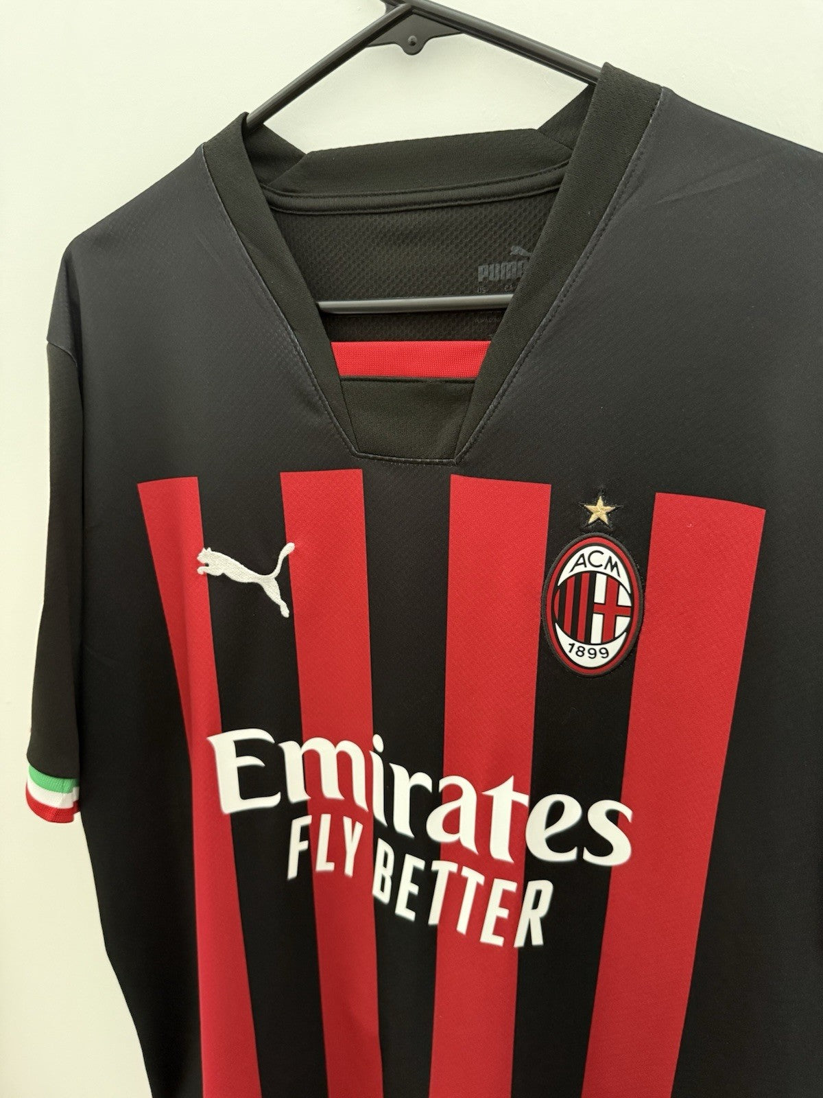 AC Milan Giroud #9 2022/23 Home Large Shirt Excellent Condition 765824-01