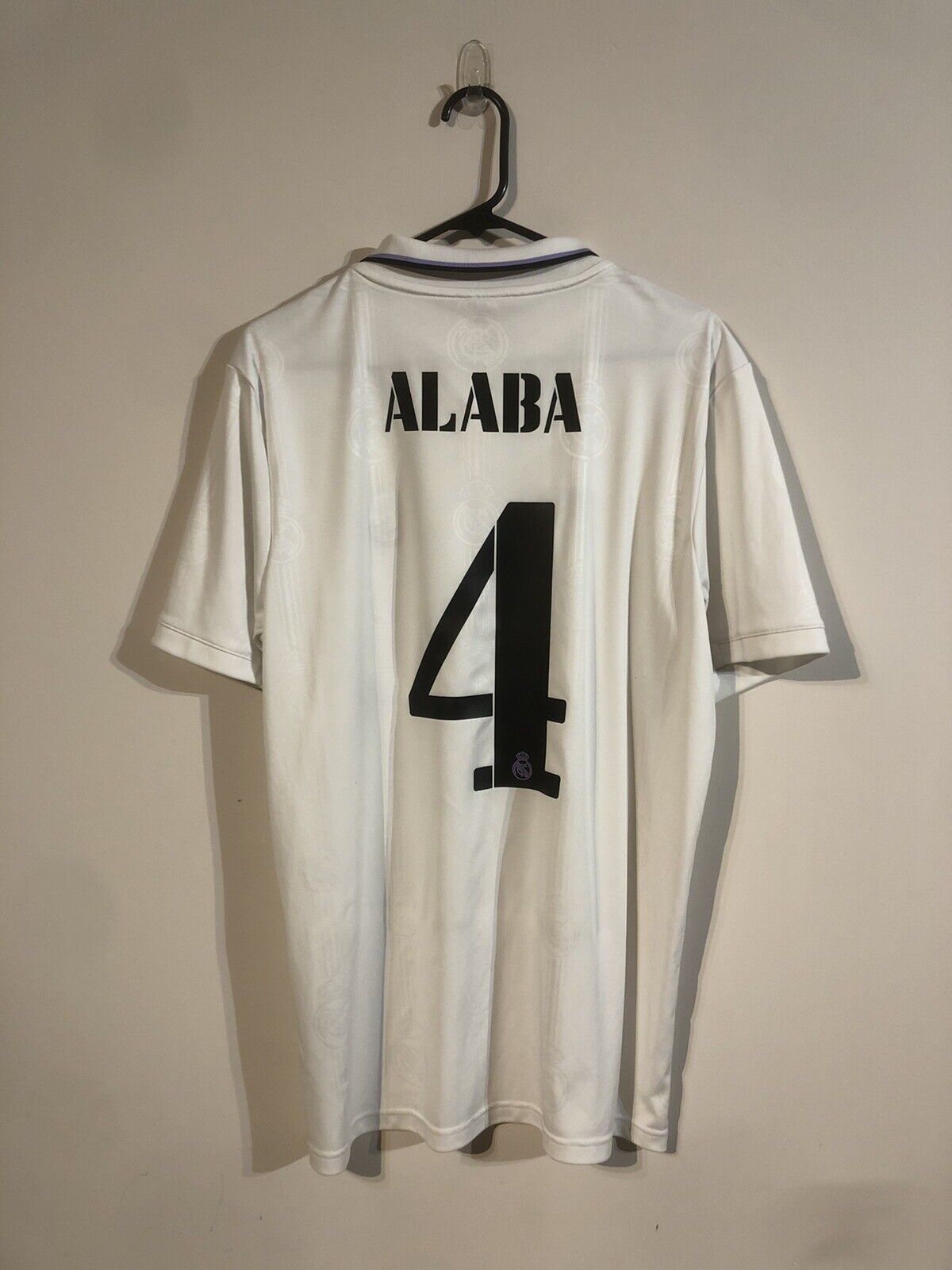 Alaba #4 Real Madrid 2022/23 Home Large Shirt Adidas Excellent Condition