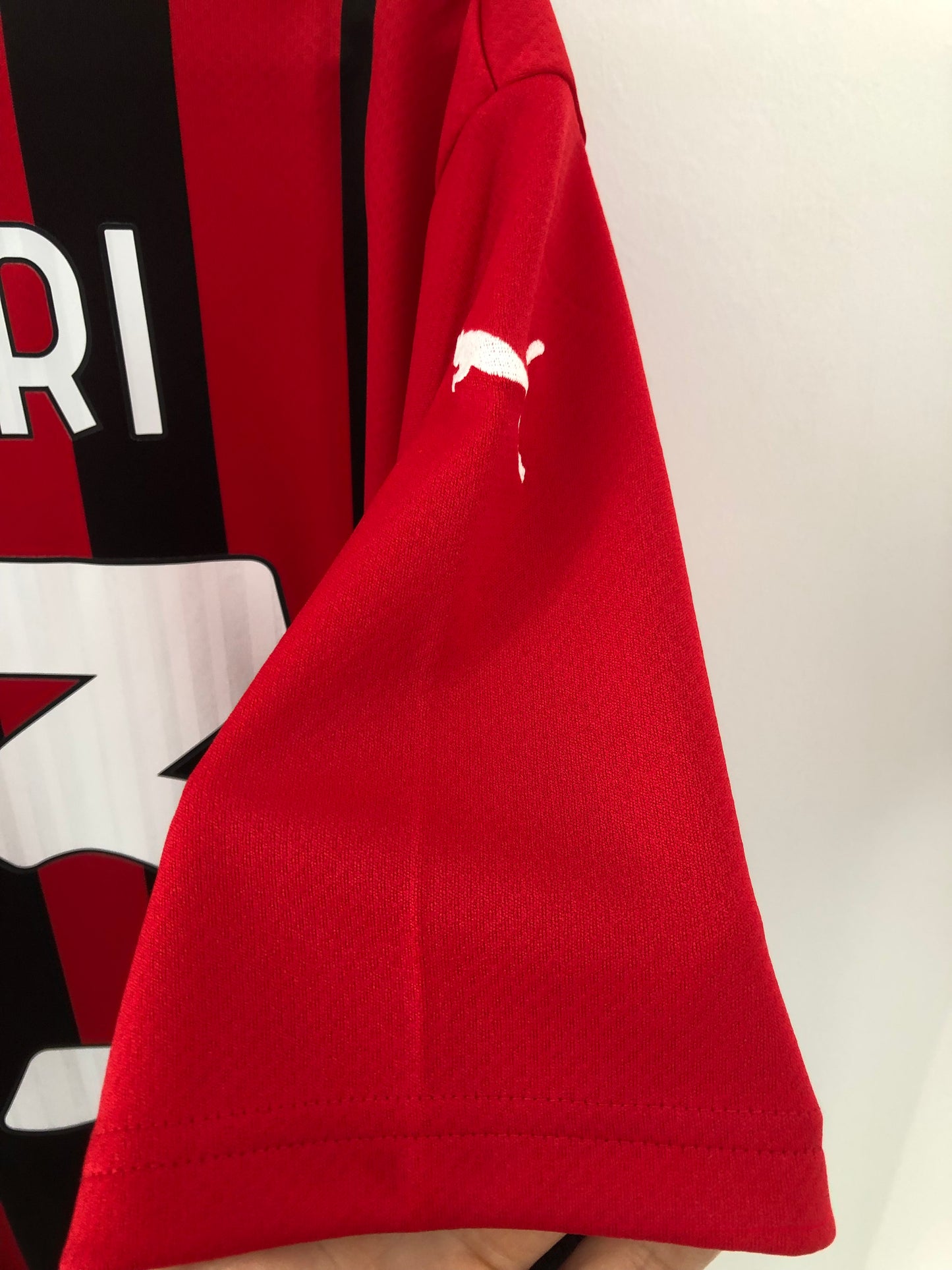 Tomori #23 AC Milan Large 2021/22 Home Shirt Puma Excellent Condition 759122-01