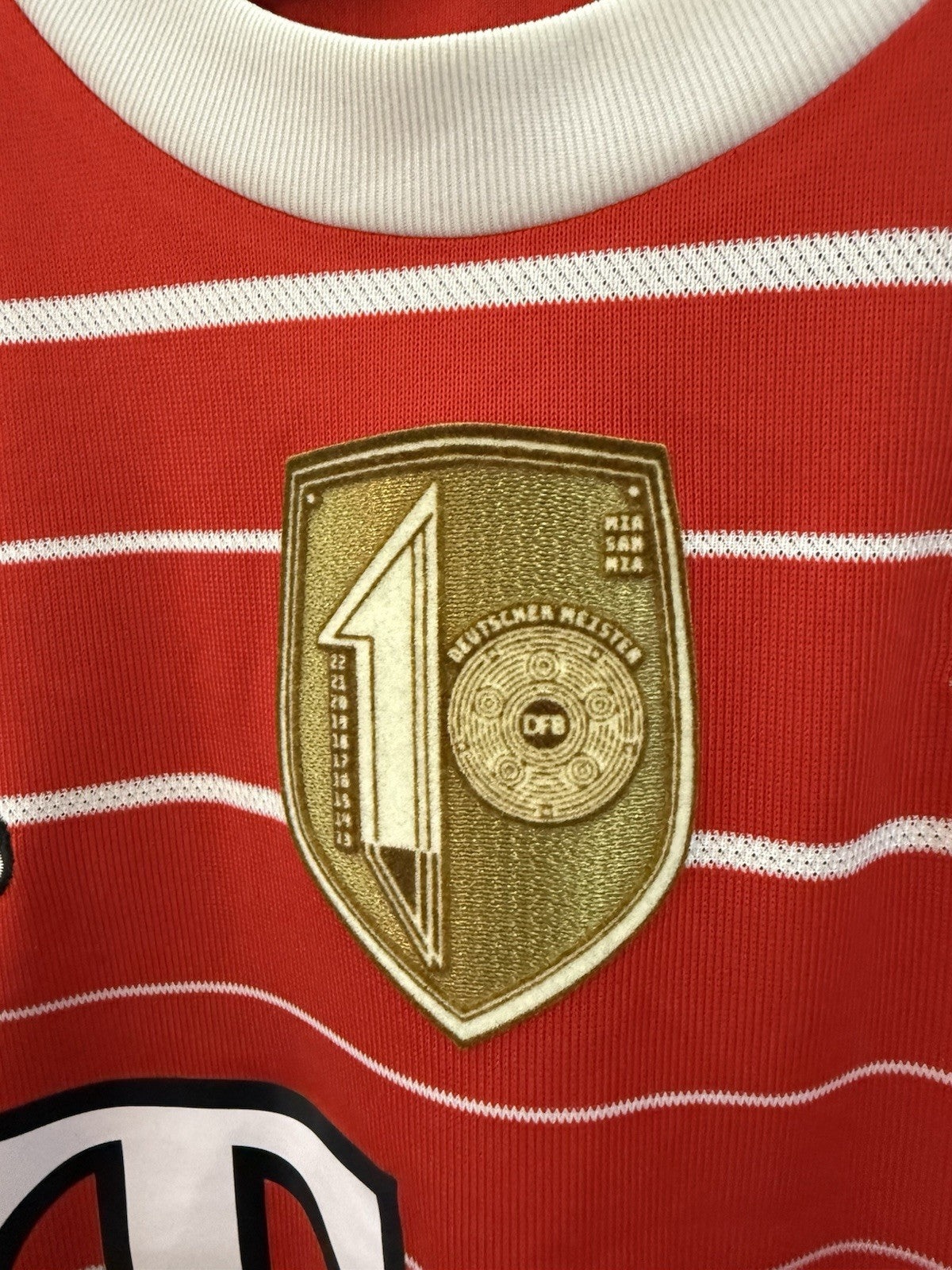 Bayern Munich Muller #25 2022/23 XL Home Shirt Excellent Condition H39900