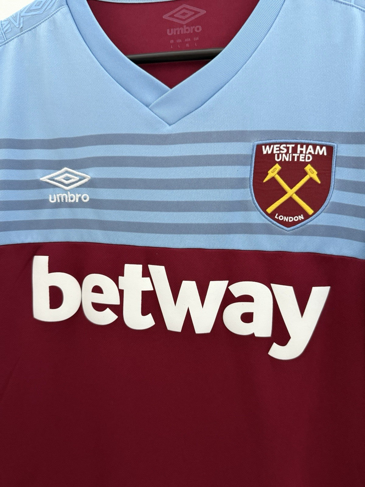 West Ham United Bowen #17 2019/20 Large Home Shirt Umbro Very Good Condition