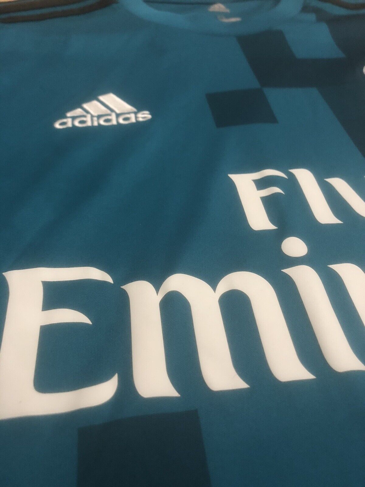 Kroos 8 Real Madrid 2017 18 Small 3rd Shirt Adidas Excellent Condition Br3539