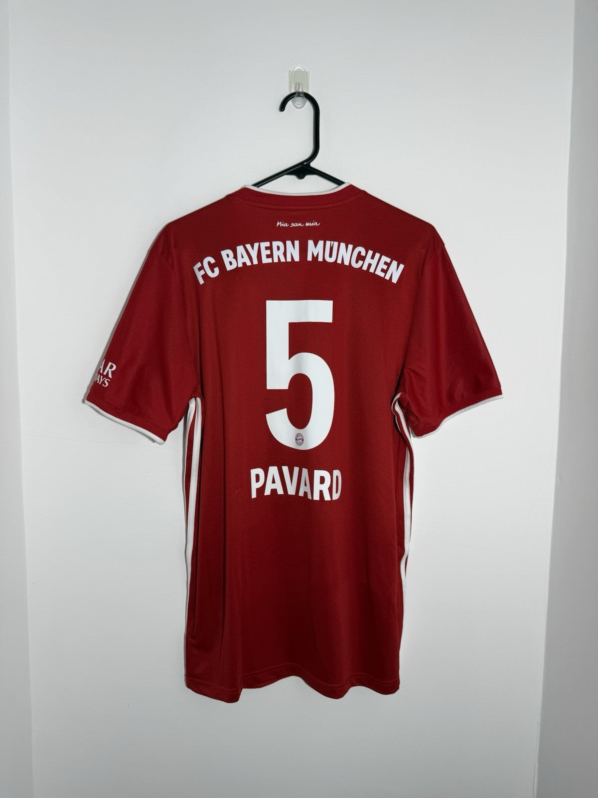 Bayern Munich Pavard #5 2020/21 Large Home Shirt BNWT FR8358