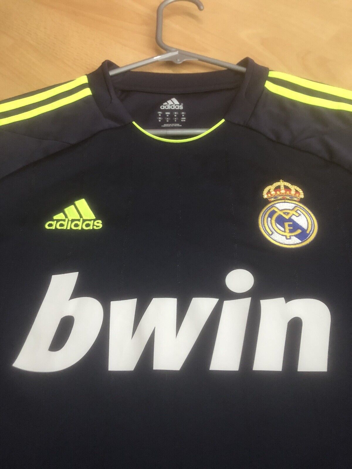 Özil 10 Real Madrid 2012 13 Medium Away Shirt Adidas Excellent Condition X21992