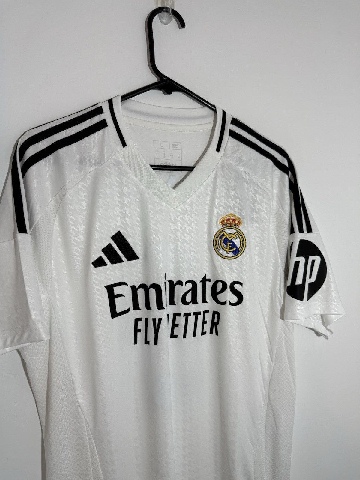 Real Madrid Bellingham #5 2024/25 Home Large Shirt BNWT IU5011