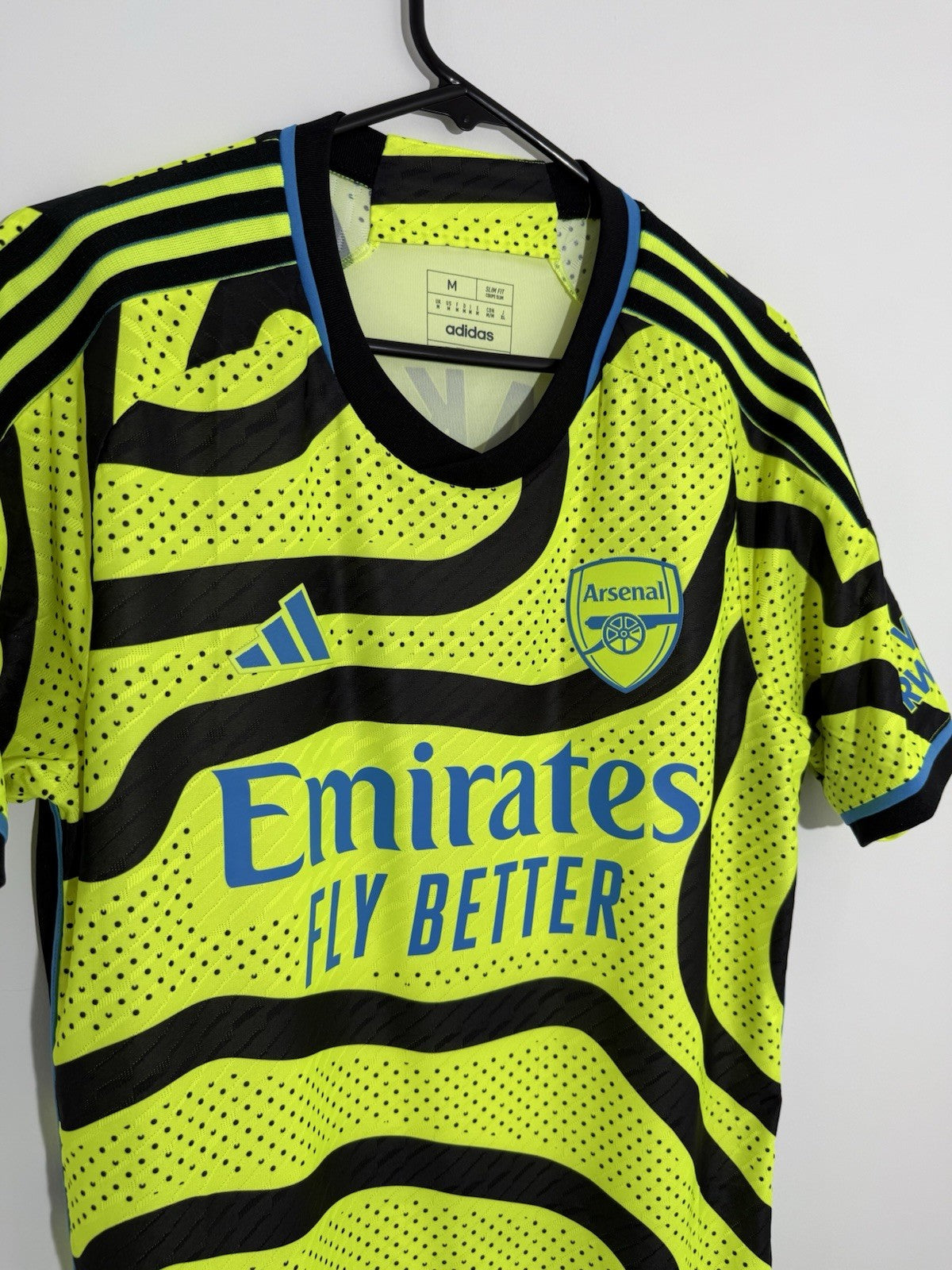 Arsenal Saka #7 2023/24 Medium Authentic Away Shirt Adidas BNWT HR6926