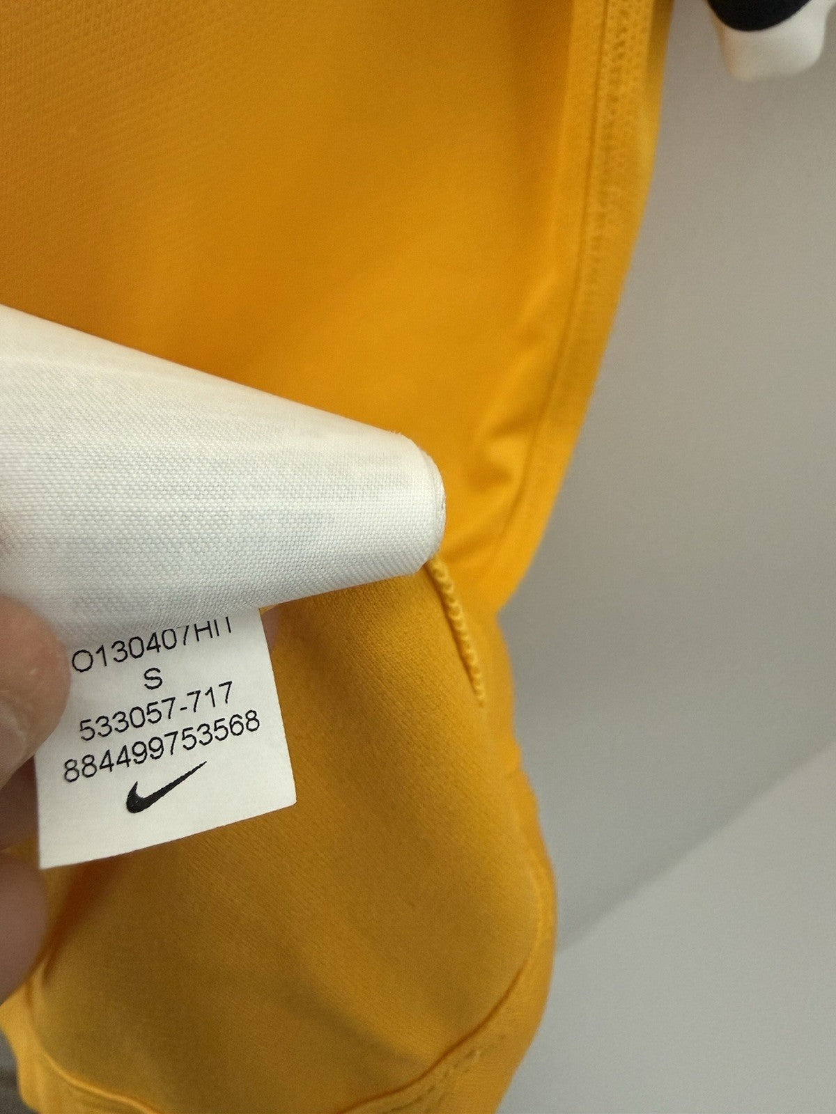 Juventus Vidal #23 2013/14 Small Away Shirt Nike Excellent Condition 533057-717