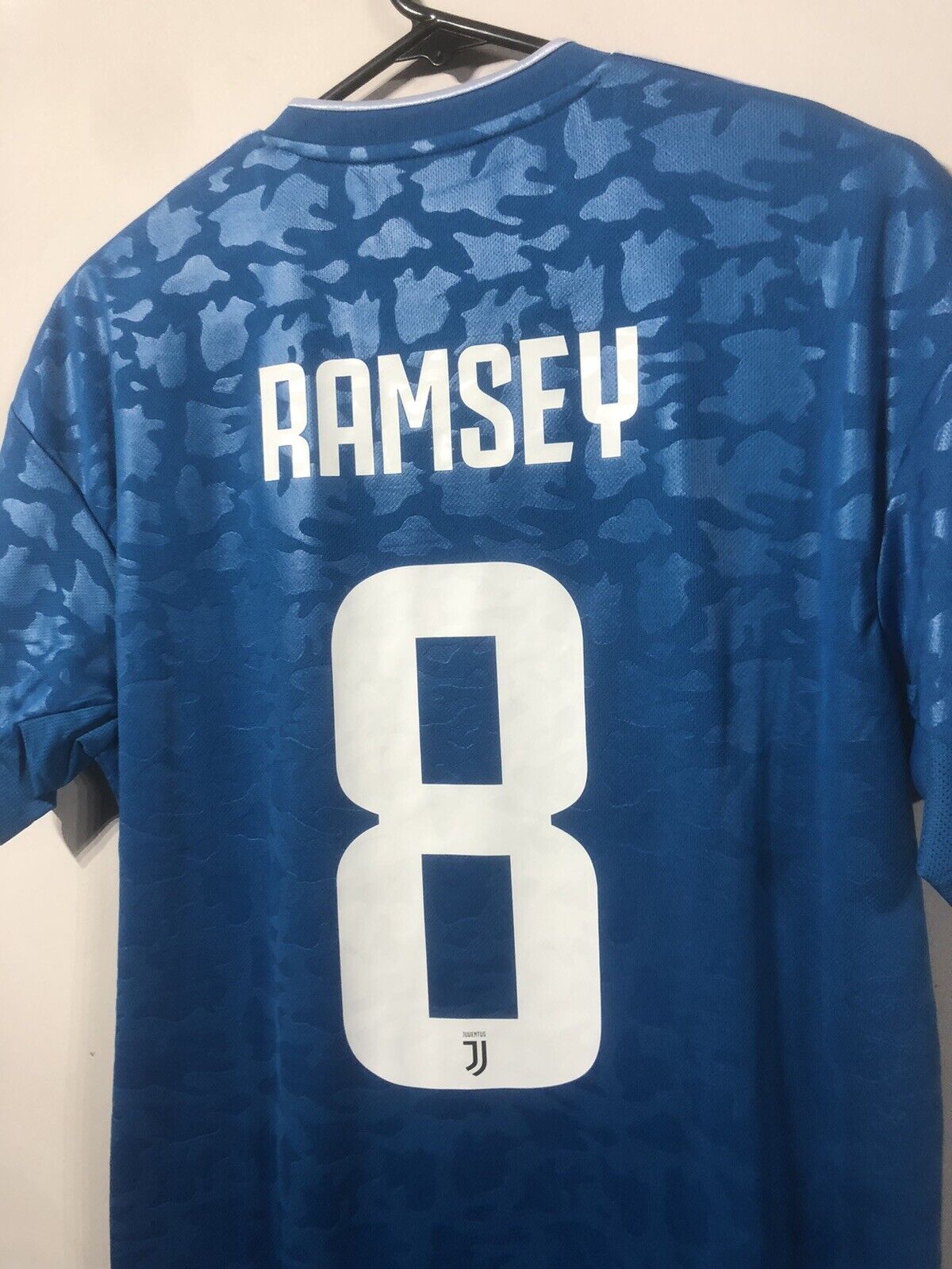 Ramsey #8 Juventus 2019/20 Medium 3rd Football Shirt Adidas BNWT