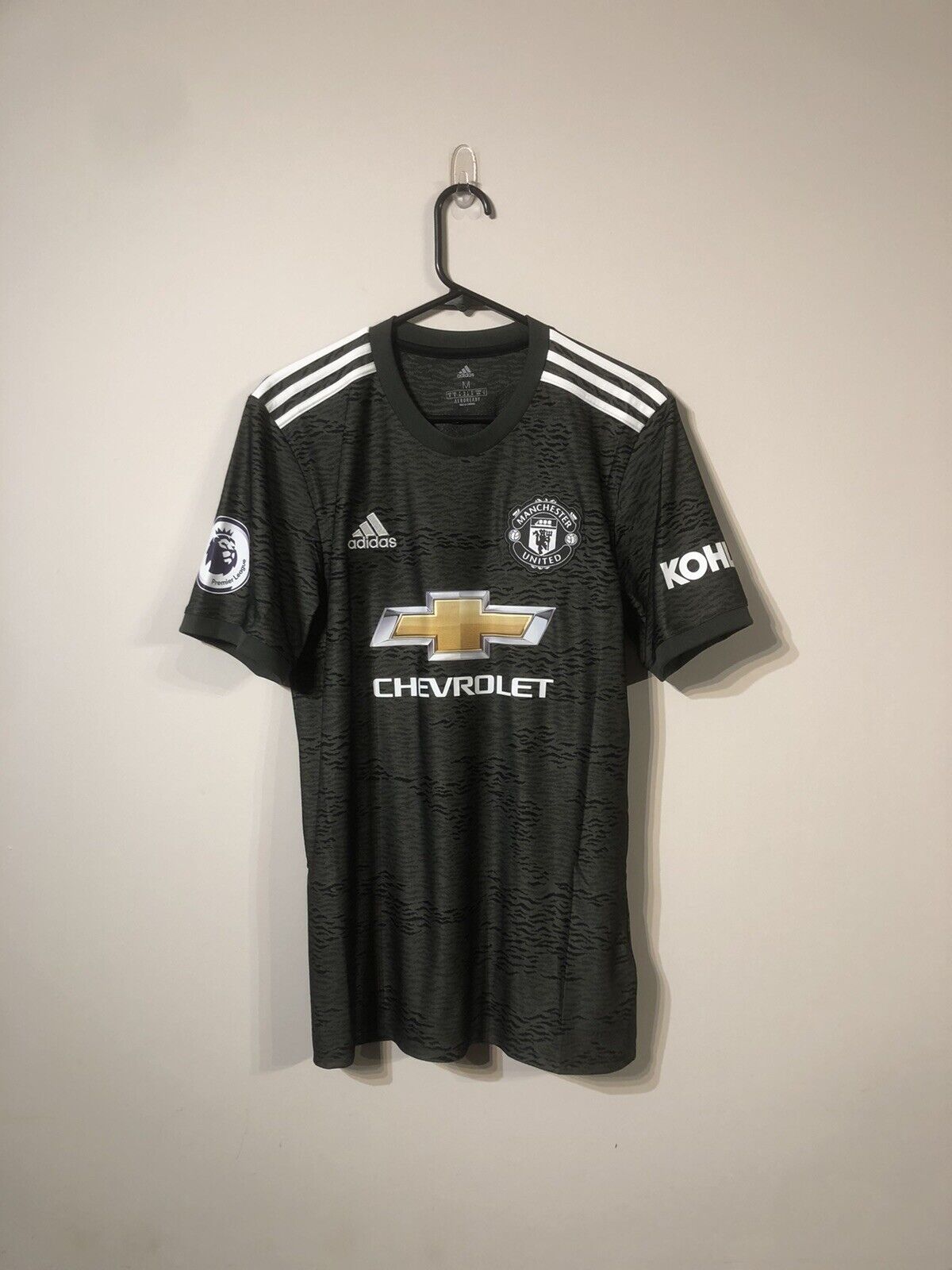 B. Fernandes #18 BNWT Manchester United Away Medium 2020/21 Shirt Adidas