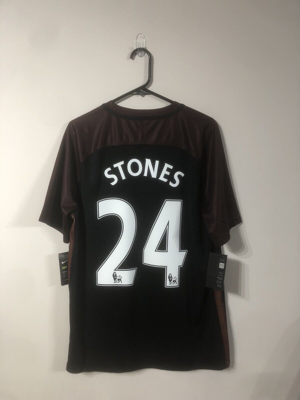Stones #24 Manchester City 2016/17 Large Away Football Shirt BNWT