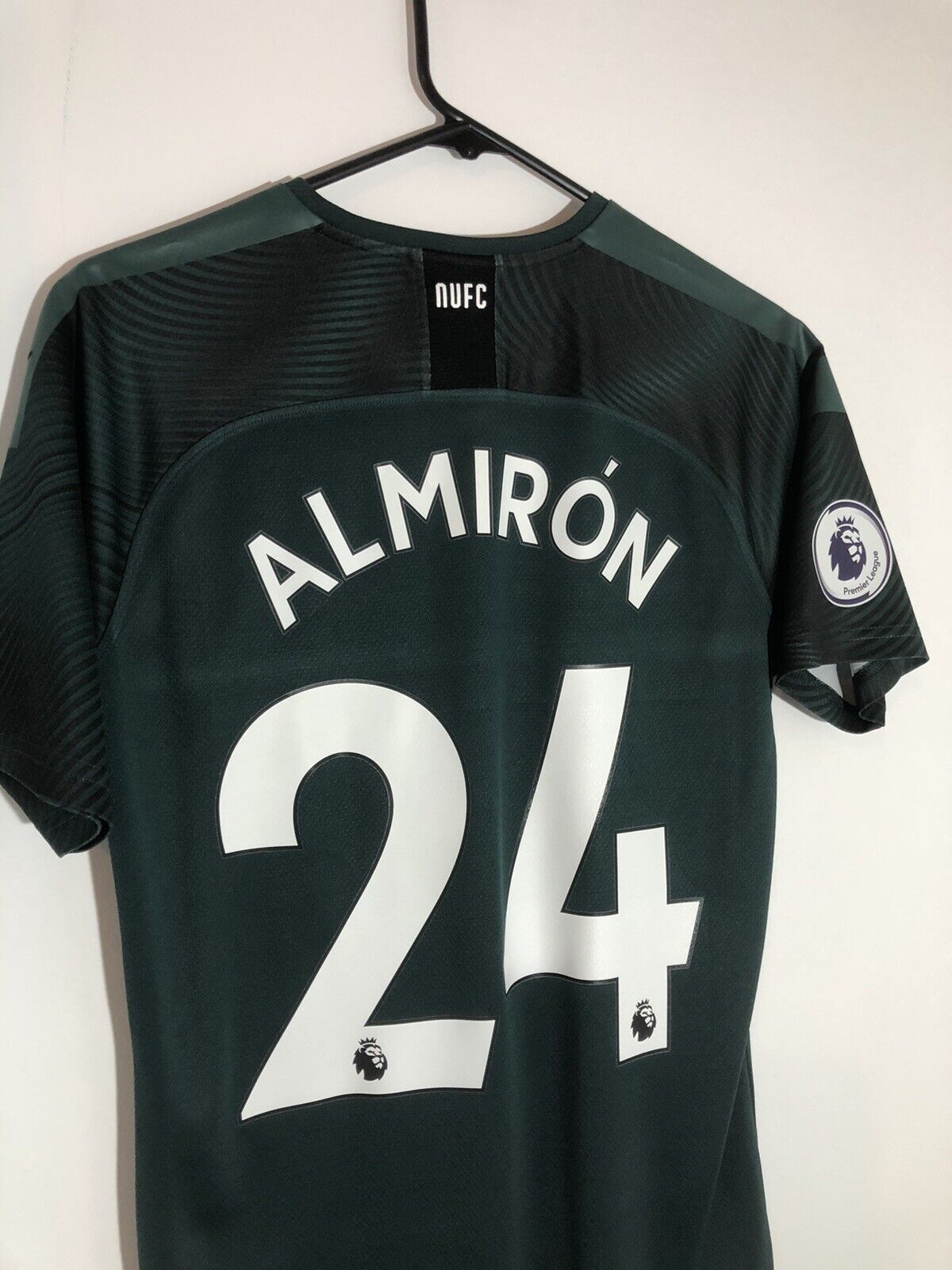 Almiron 24 Newcastle Utd Away Small 2019 20 Excellent Condition 756299 03