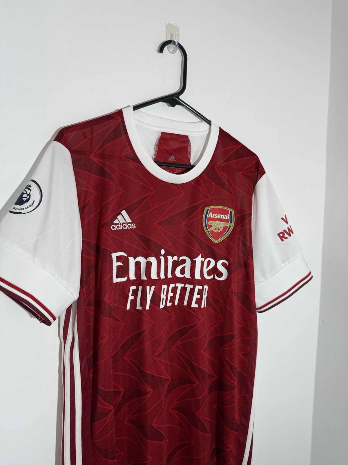 Arsenal Saka #7 2020/21 Large Home Shirt BNWT EH5817