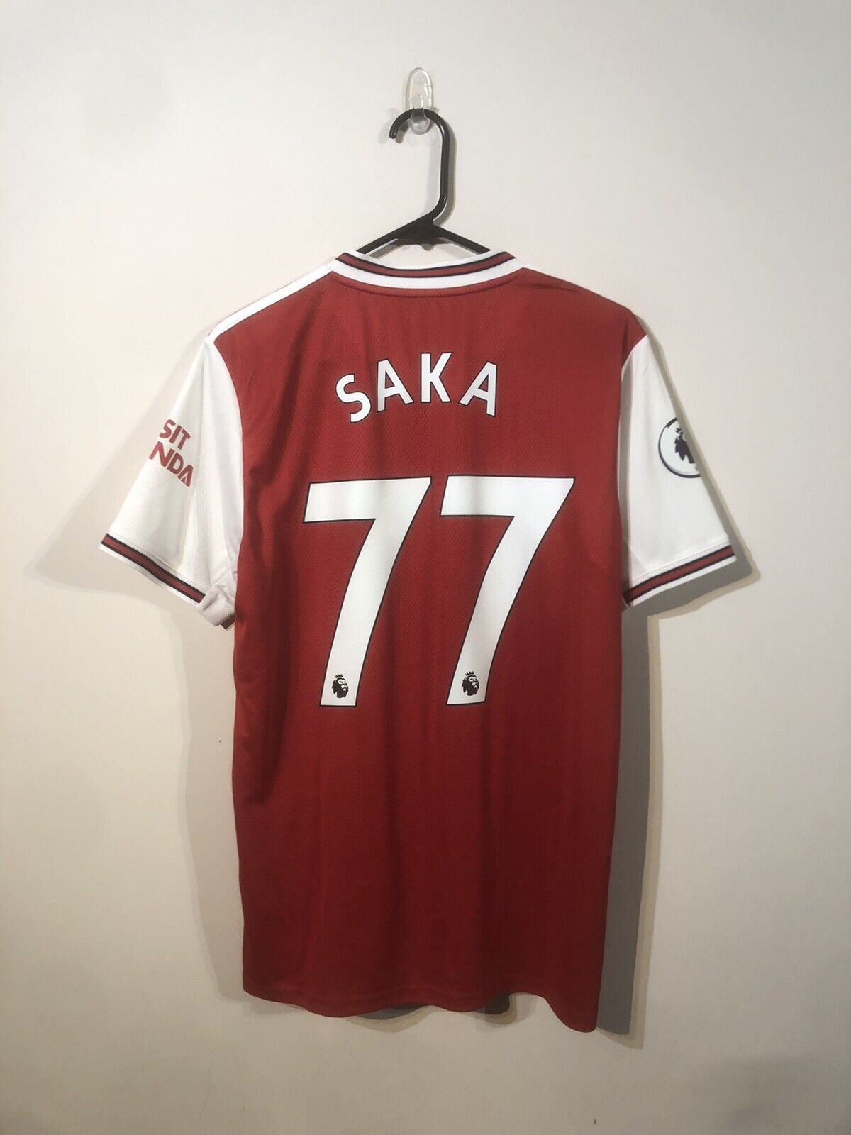 Saka #77 Arsenal 2019/20 Medium Home Football Shirt Excellent Condition EH5637