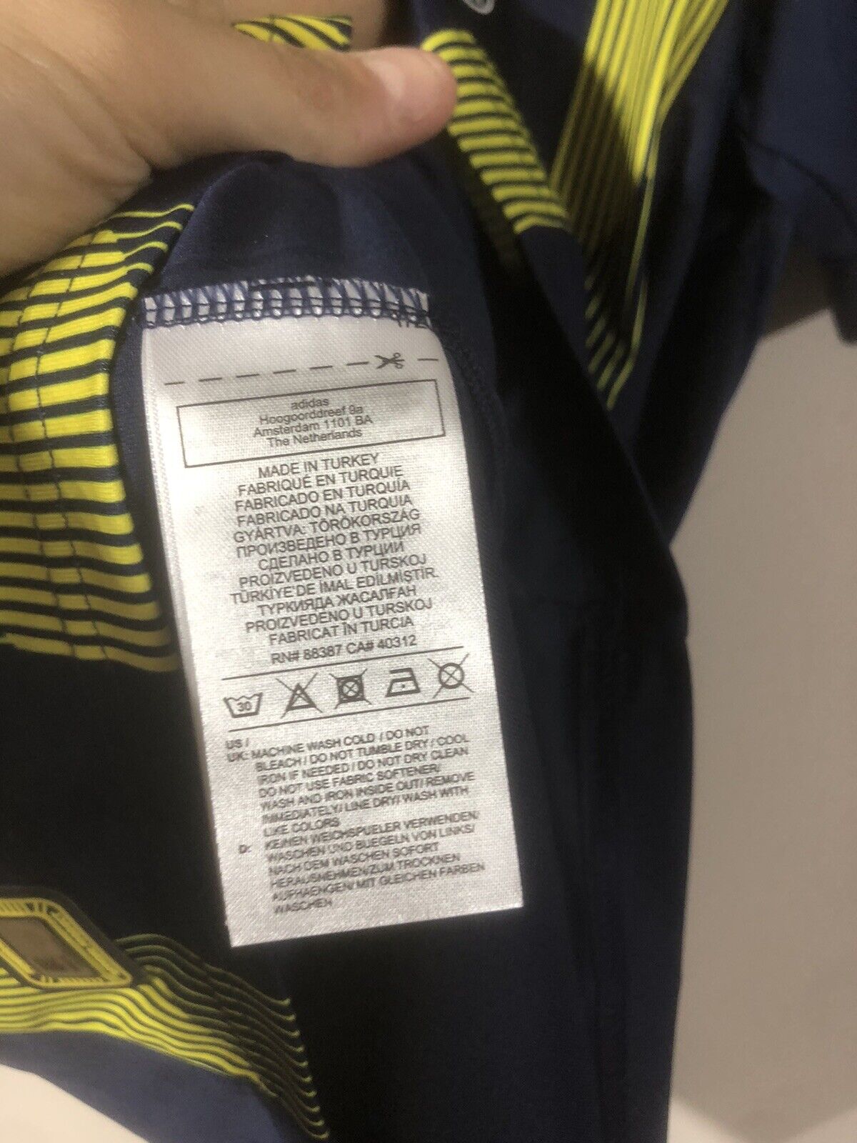 L. Gustavo #20 Fenerbahce BNWT Home 2019/20 Medium Football Shirt Adidas