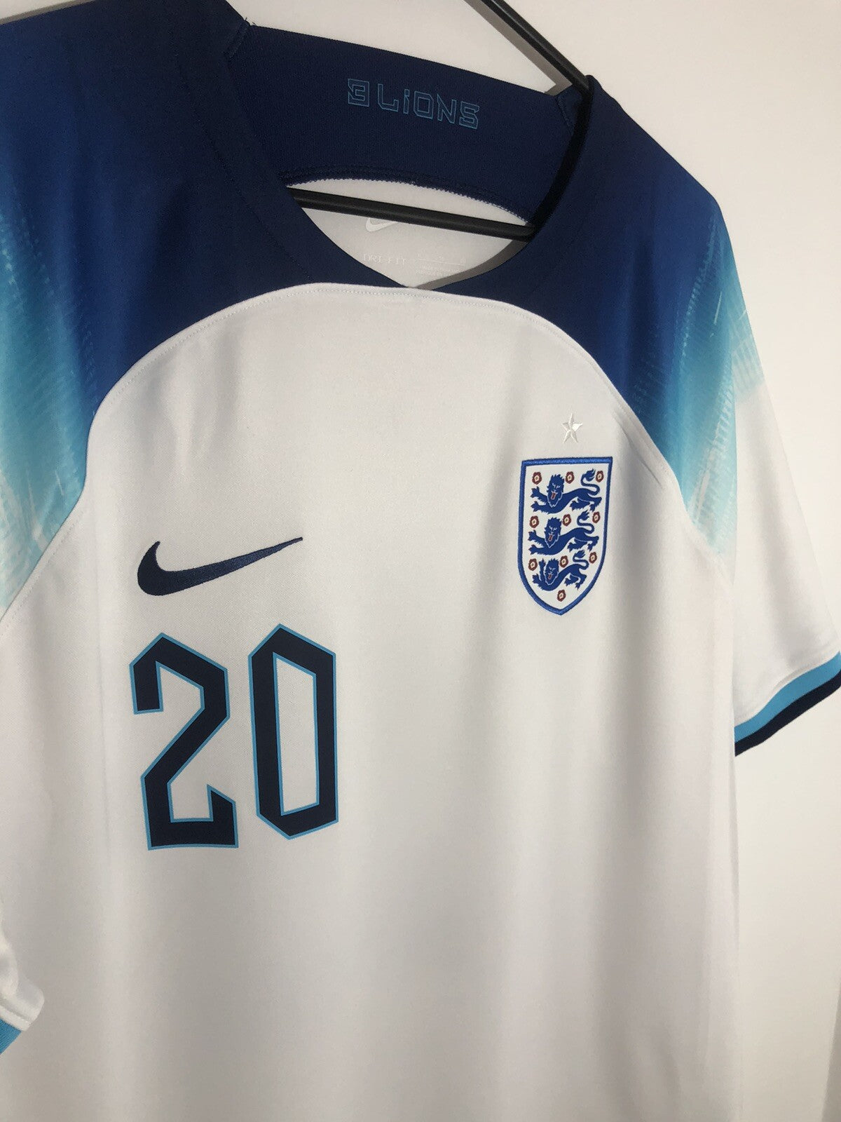 England Foden #20 2022 XL Home Shirt Excellent Condition DN0687-100