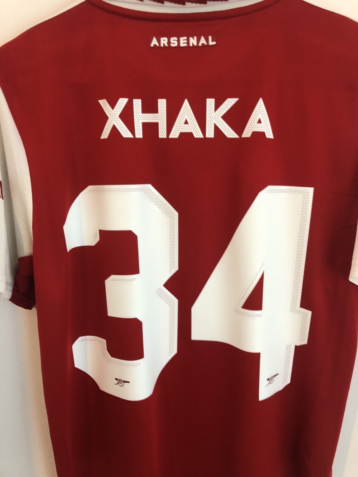 Xhaka #34 Arsenal 2022/23 Medium Home Euro Shirt Excellent Condition H35903