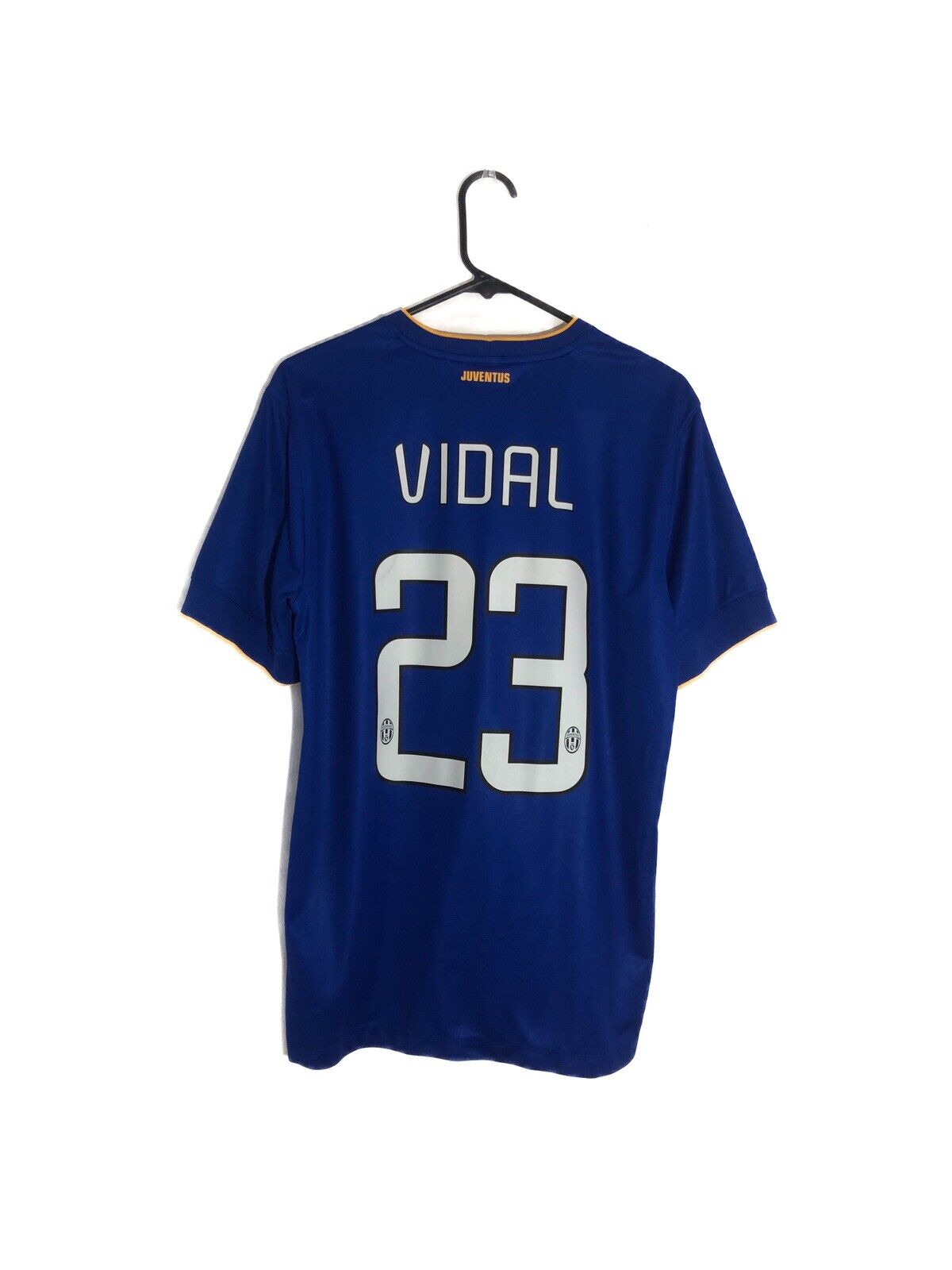 Vidal 23 Juventus 2014 15 Medium Away Shirt Excellent Condition 611078 472