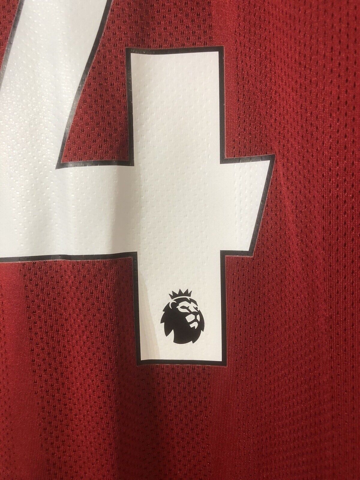 Virgil #4 Liverpool Small 2019/20 Home Shirt Jersey New Balance BNWT MT930000