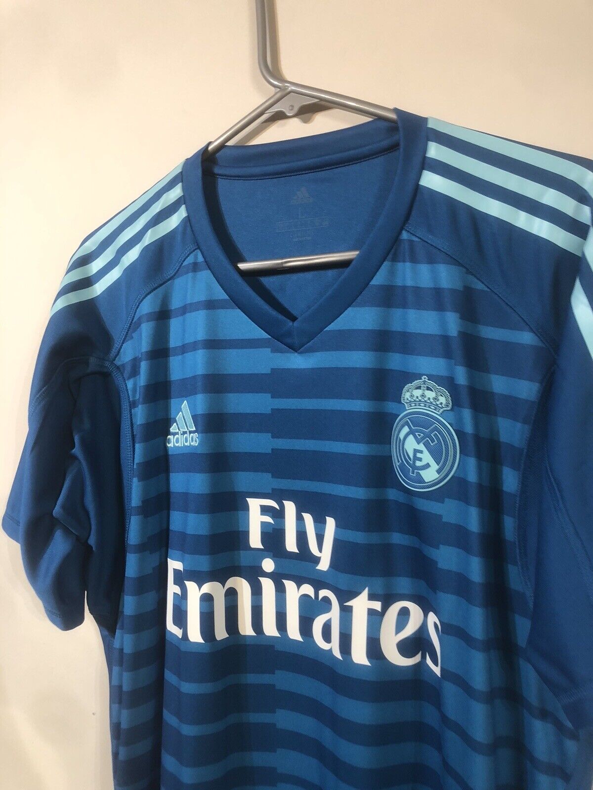 Courtois #25 Real Madrid 2018/19 Away Goalkeeper Large Shirt Adidas BNWT