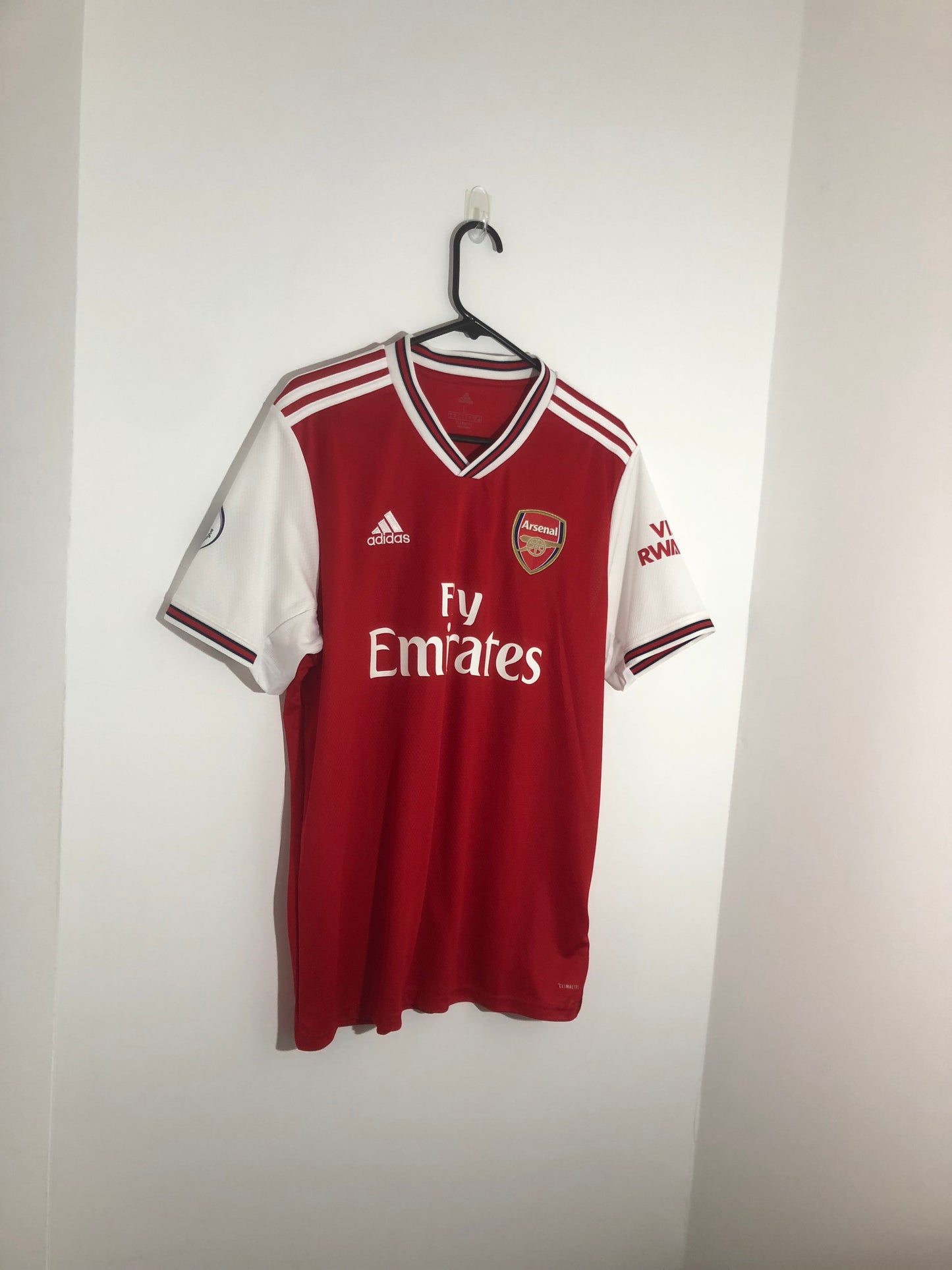 Saka #77 Arsenal 2019/20 Large Home Shirt Excellent Condition EH5637