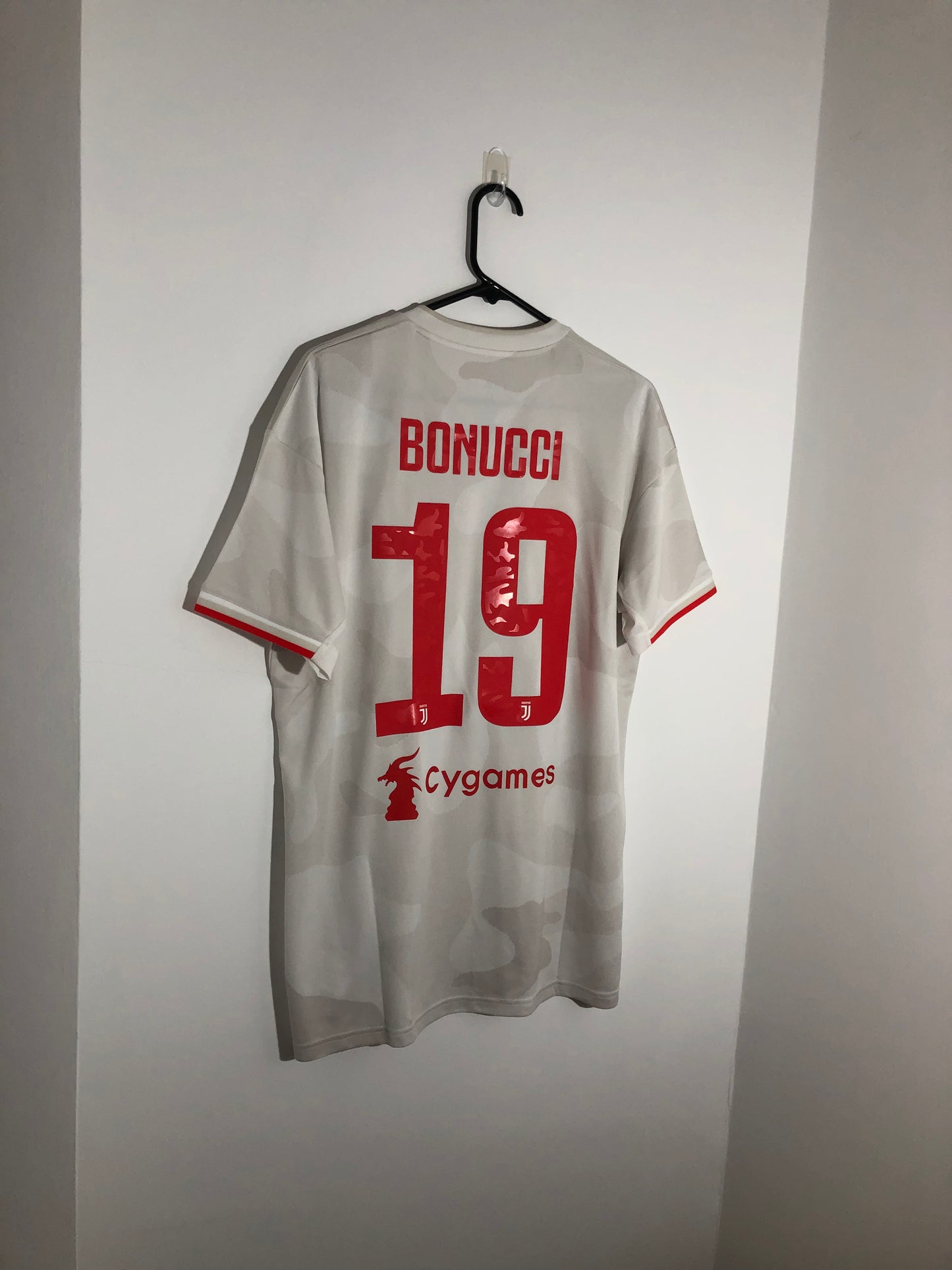 Bonucci #19 Juventus 2019/20 Large Away Shirt Adidas BNWT Dw5461