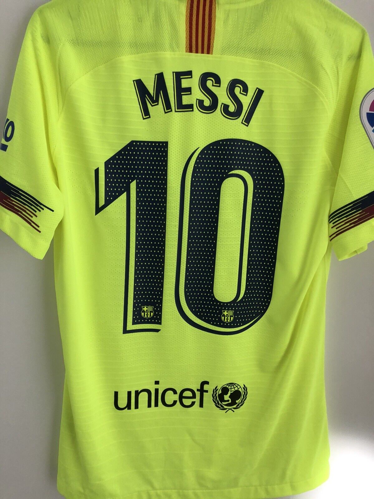 Messi 10 Barcelona Medium 2018 19 Vaporknit Away Excellent Condition 847254 484