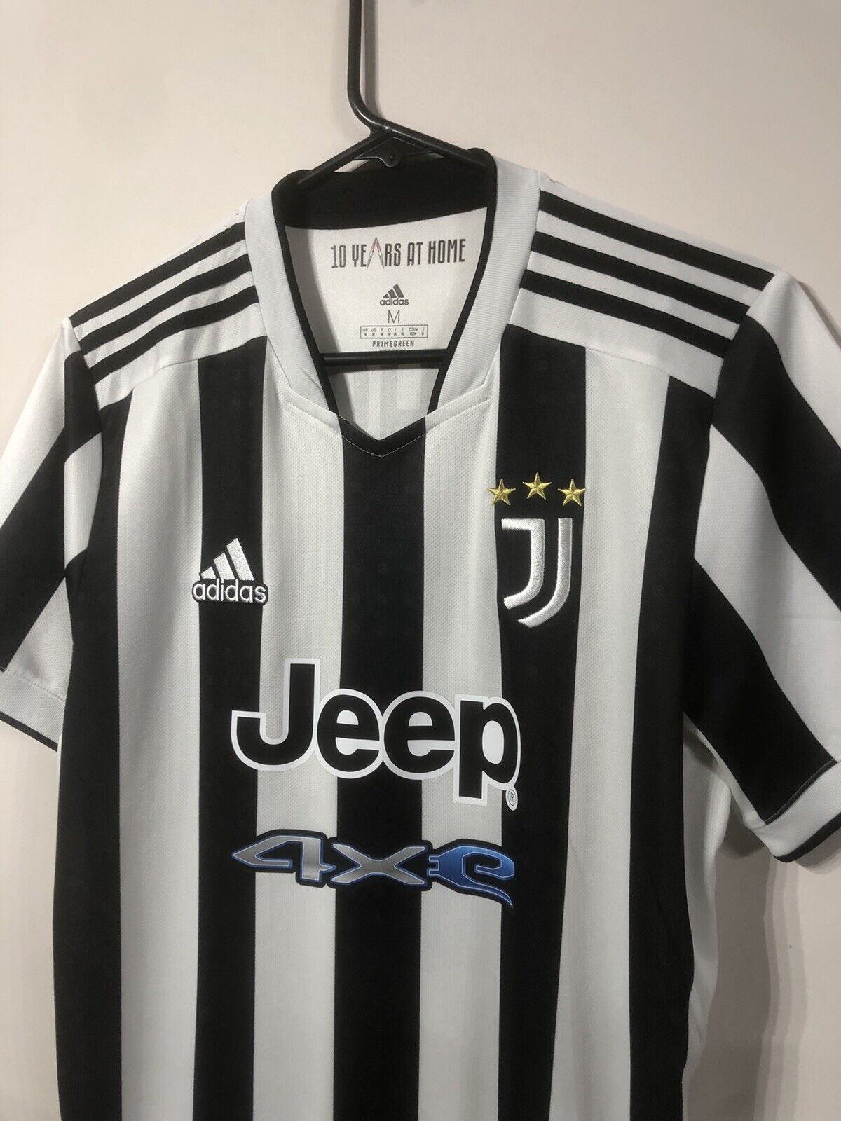 Vlahovic #7 Juventus 2021/22 Medium Home Shirt Adidas Excellent Condition