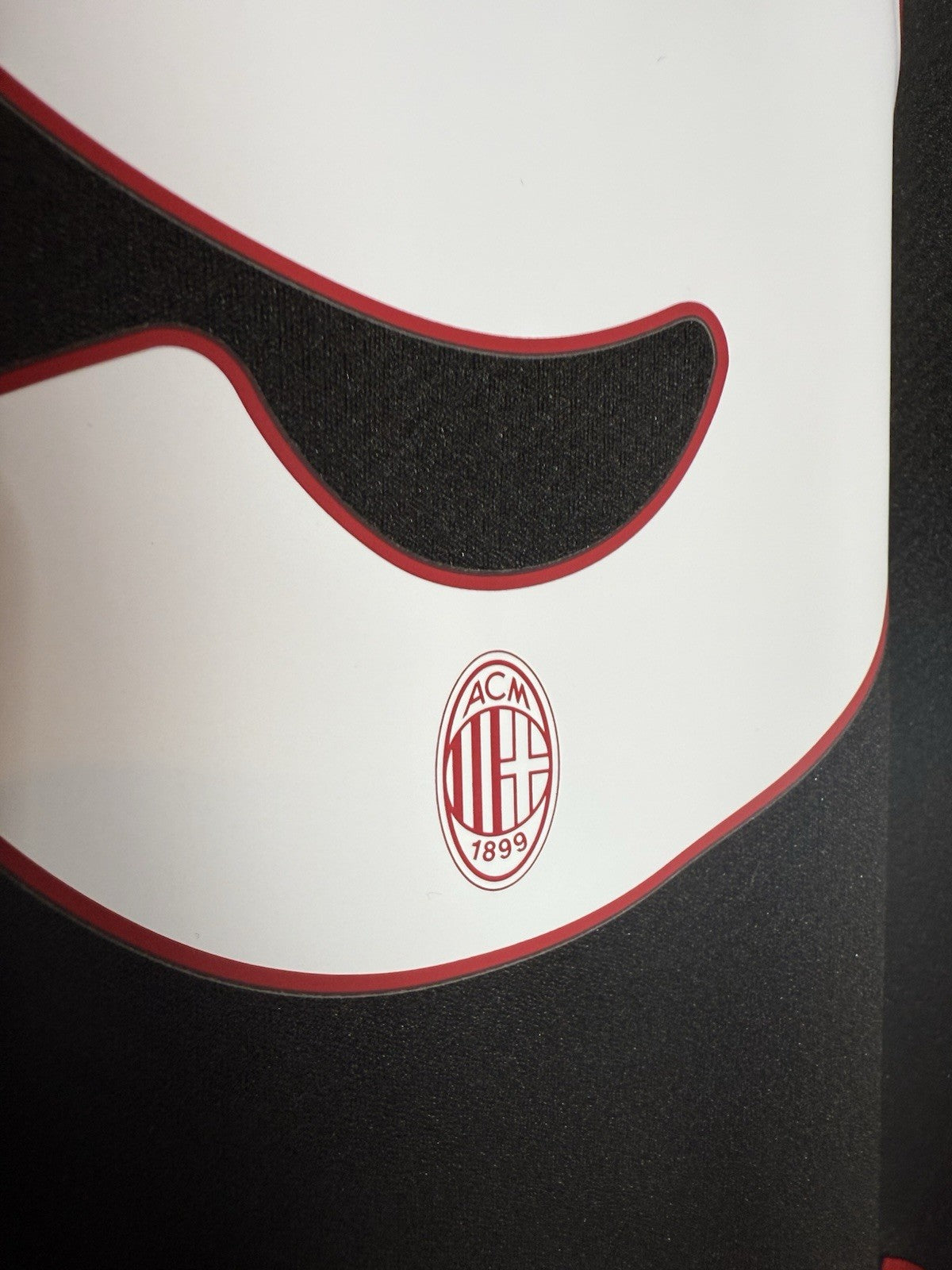 AC Milan Giroud #9 2022/23 Home XL Shirt Excellent Condition 765824-01