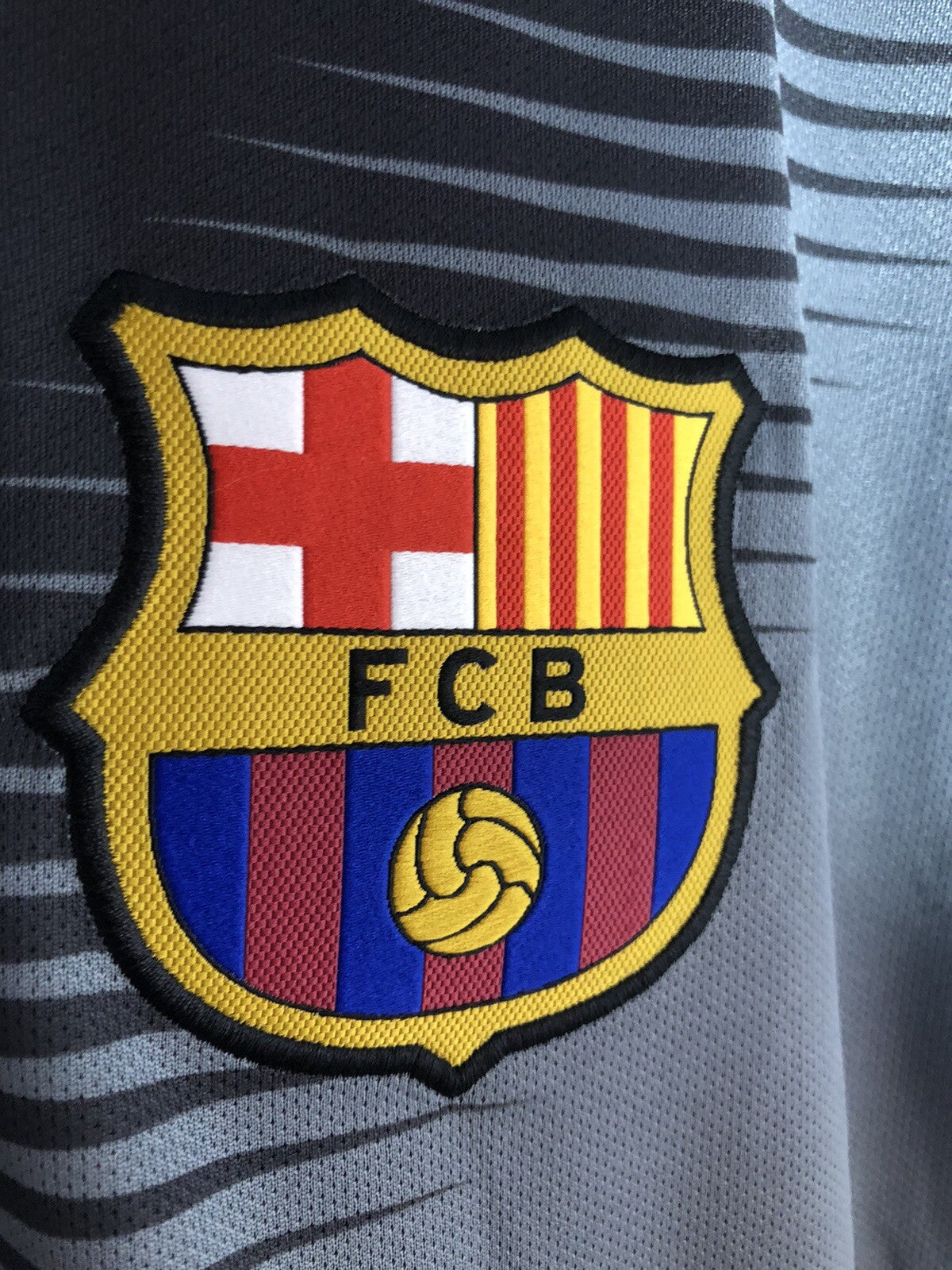 Barcelona 2014/15 Large Home Goalkeeper Shirt BNWT 610598-061