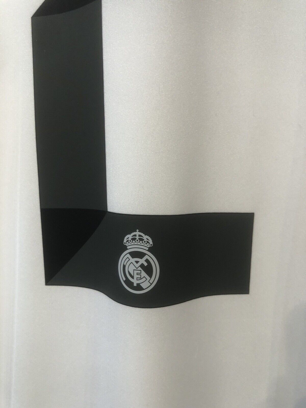 Varane #2 2014/15 Real Madrid X-Large Home Football Shirt Very Good Condition