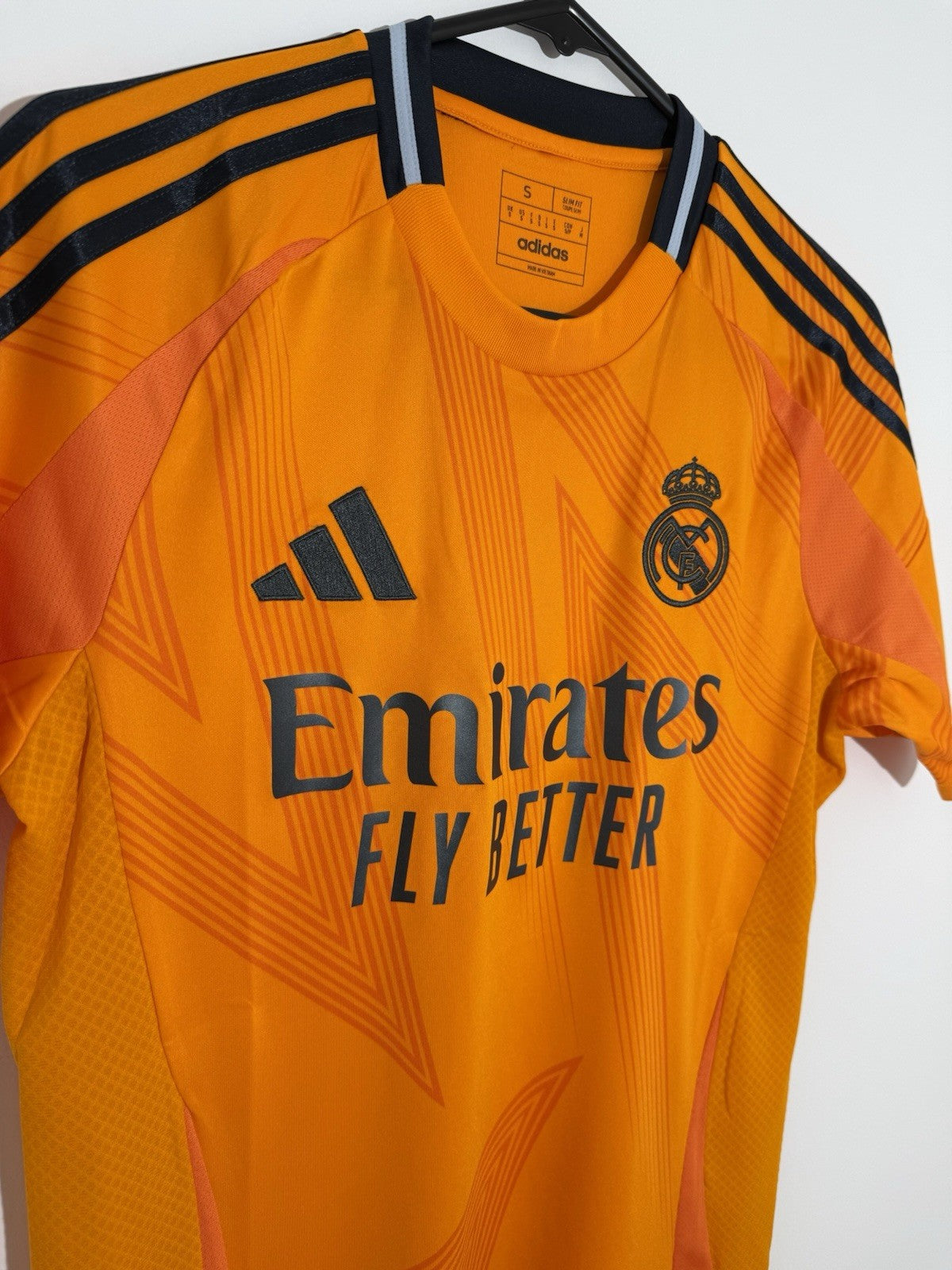 Real Madrid Mbappe #9 2024/25 Small Away Shirt Excellent Condition IU5013